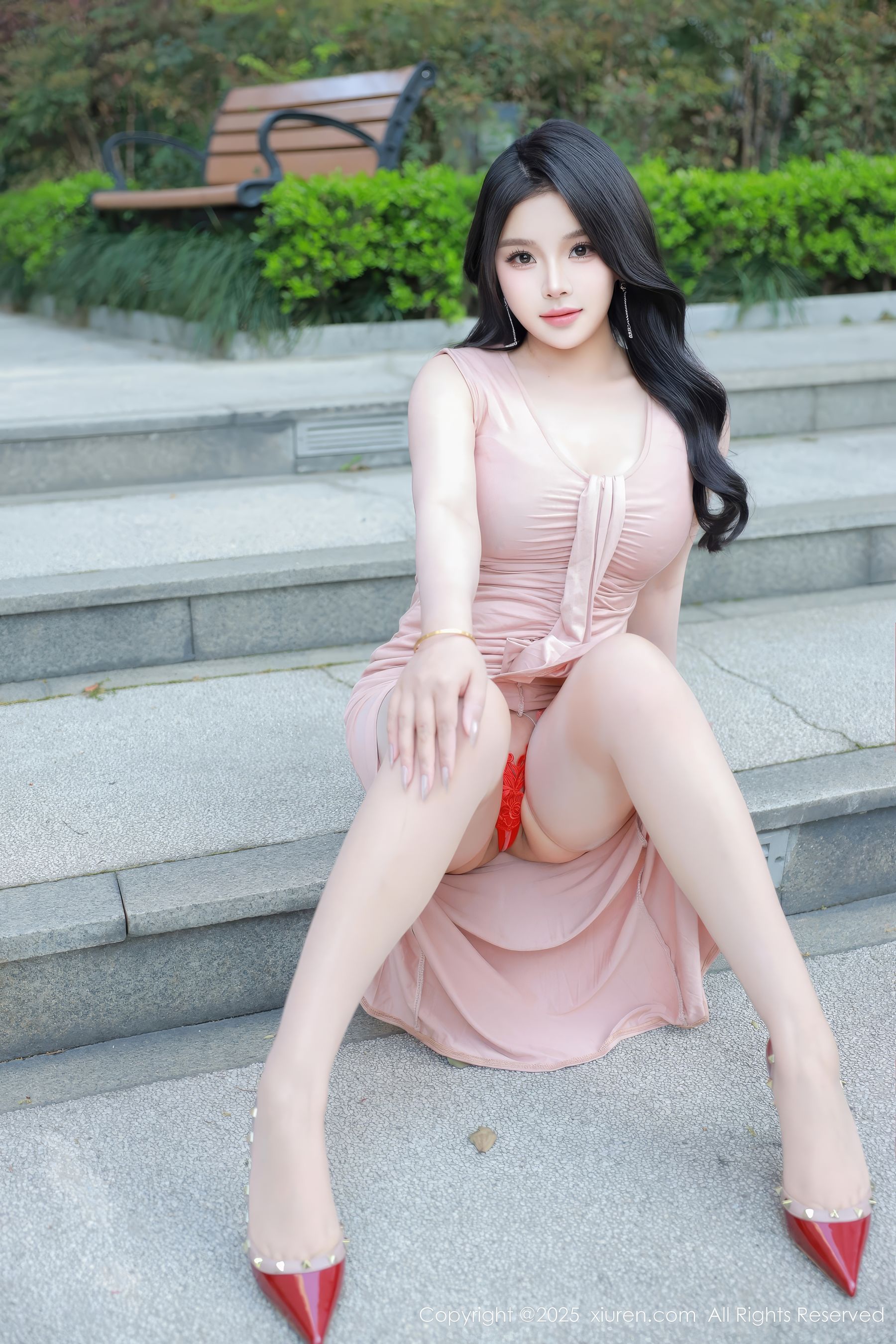 [秀人XiuRen] 2025.05.21 No.10304 麦田/(46P)