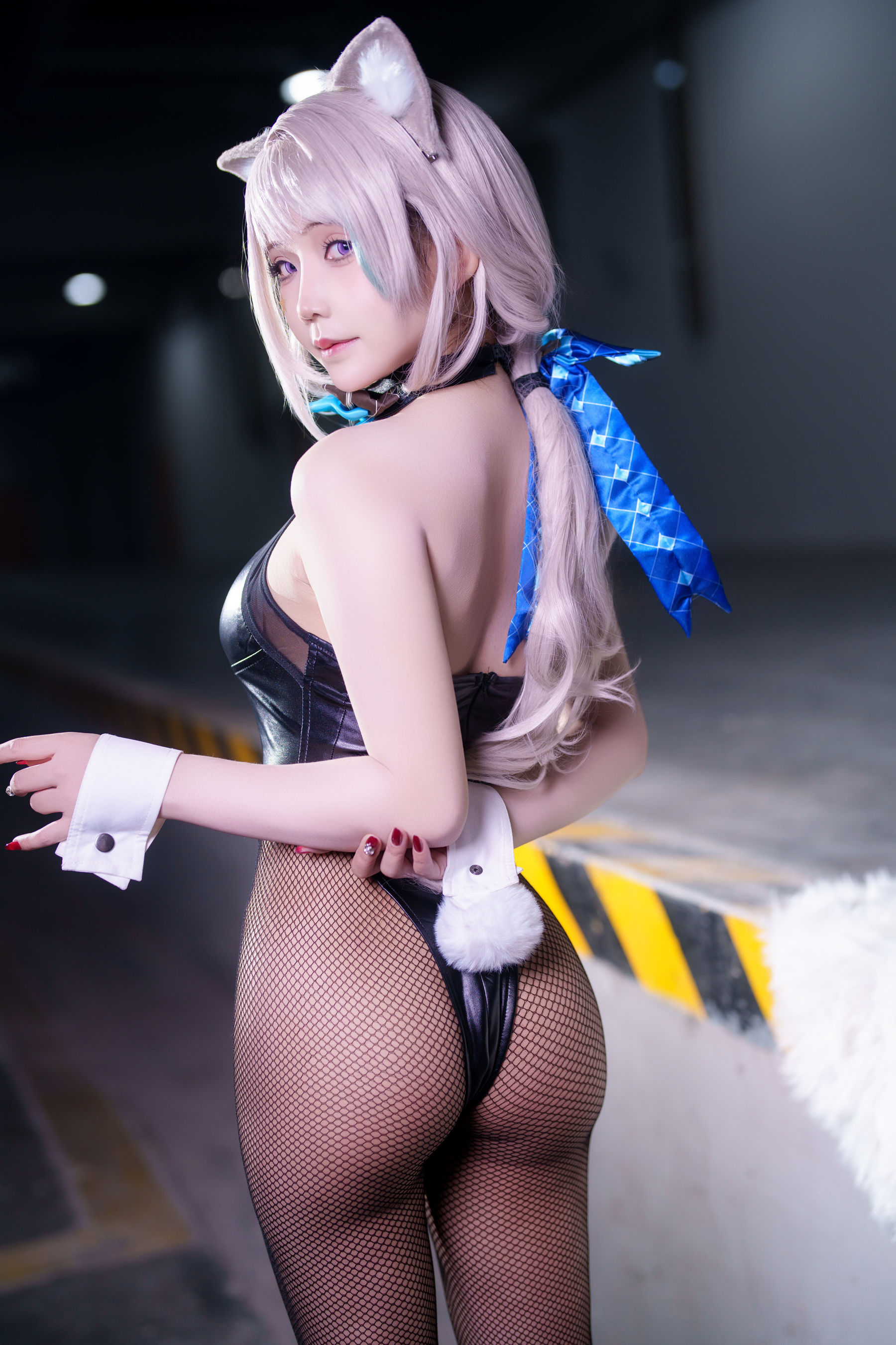 二次元妹子抱走莫子aa - 琳妮特魔术师/(71P)