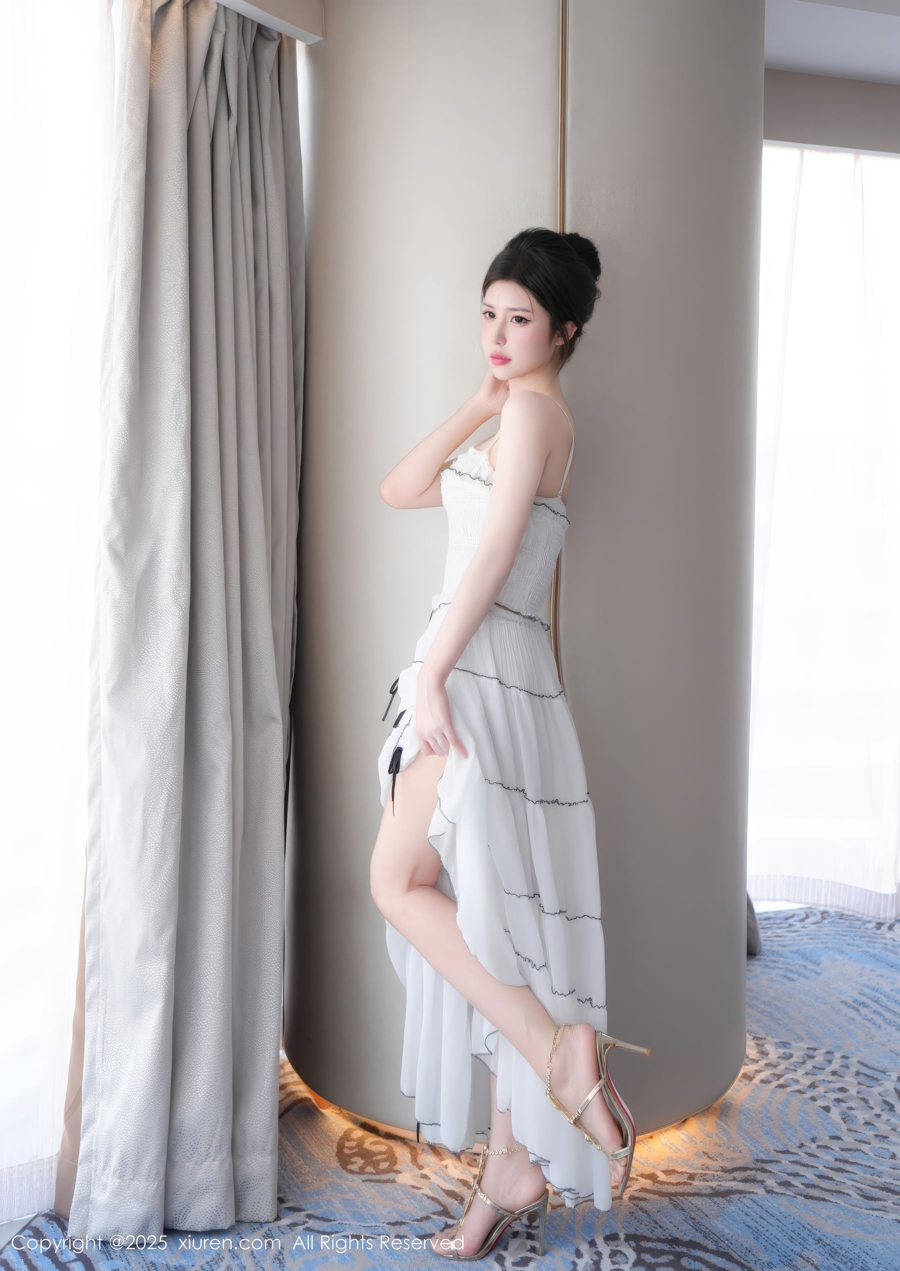 [秀人XiuRen] 2025.05.22 No.10310 奶芙酱-EVA/(81P)