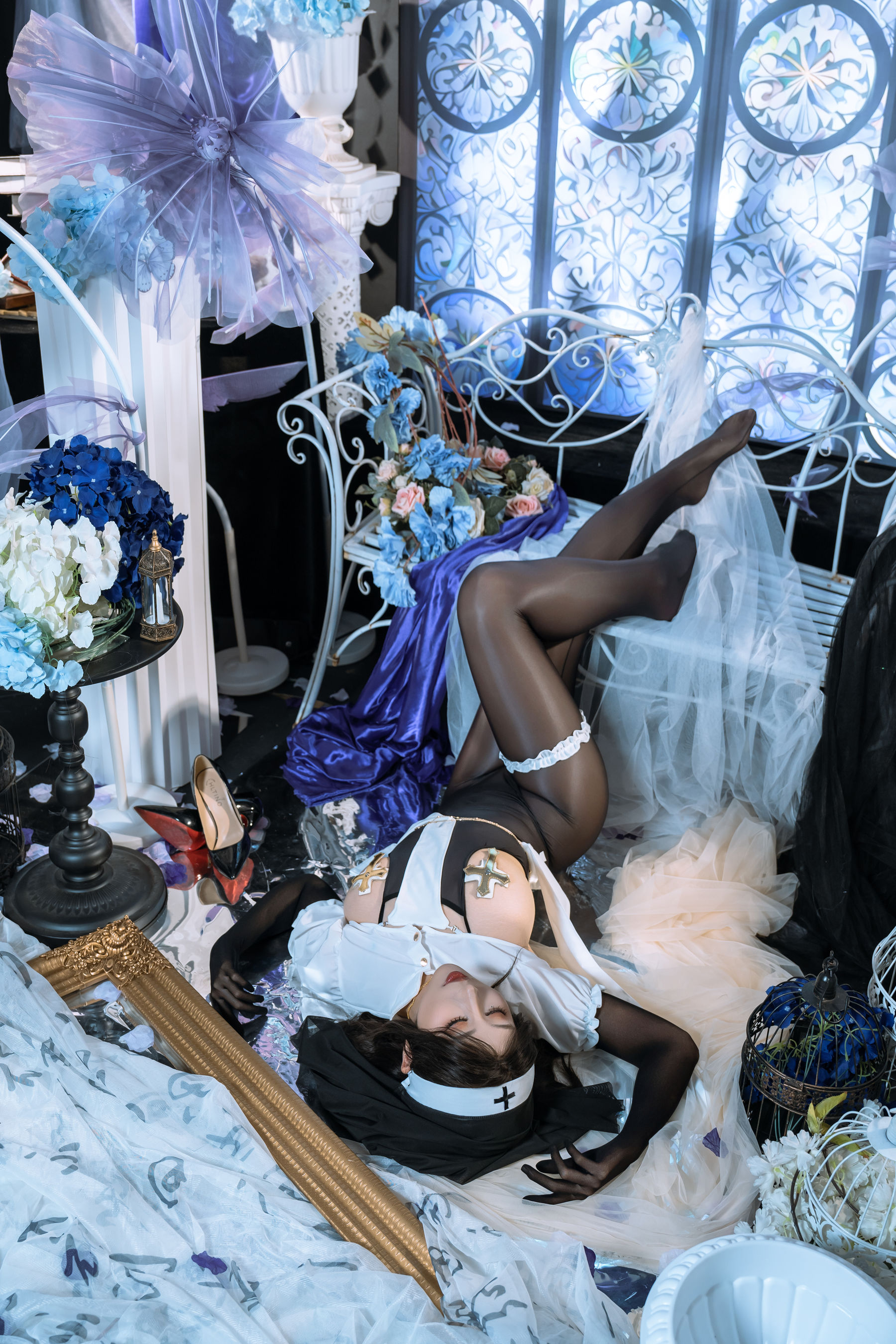 云溪溪 - 奶桃桃 沉陷 修女/(90P)