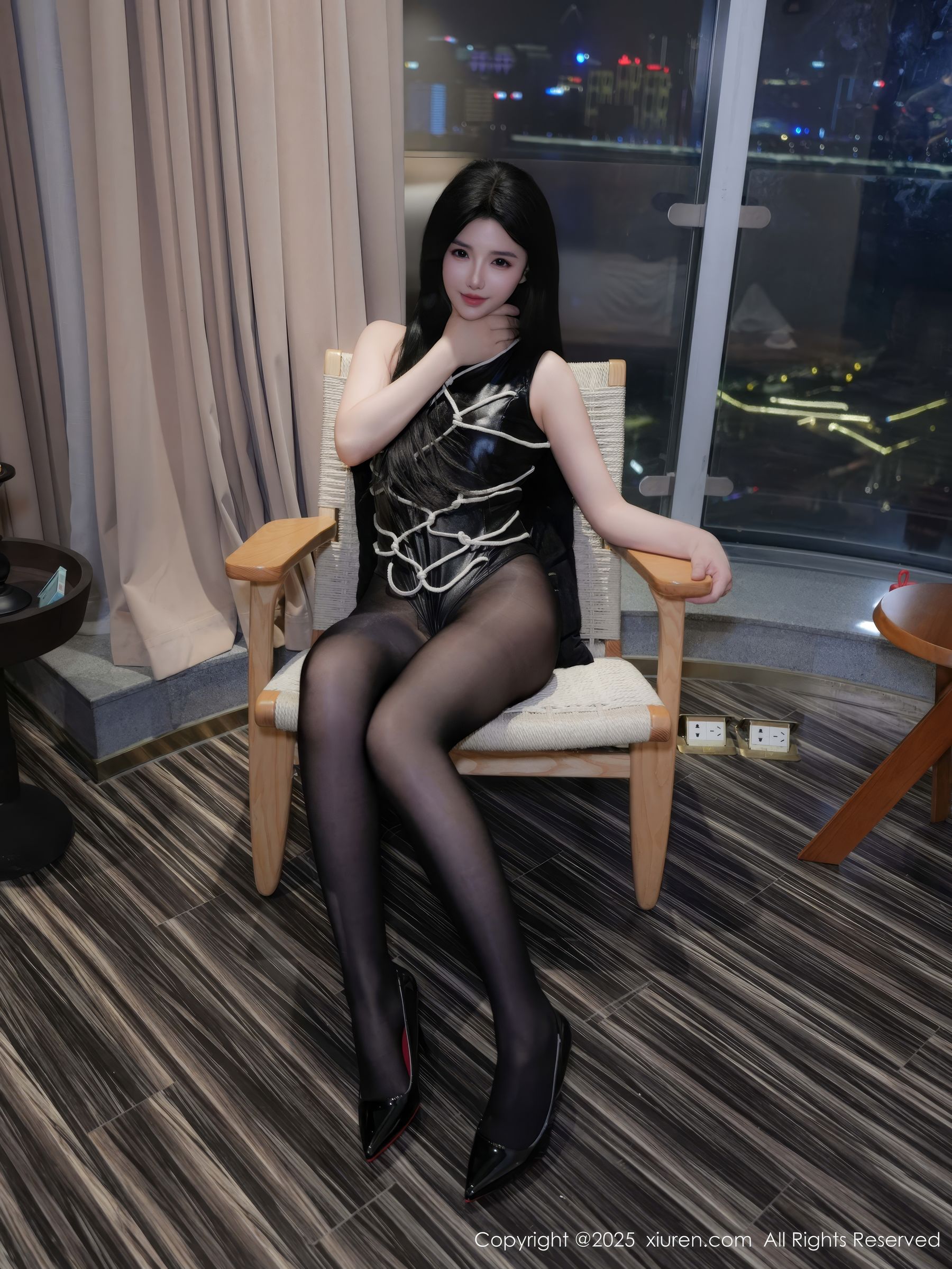 [秀人XiuRen] 2025.05.20 No.10299 沐言妍妍酱/(68P)