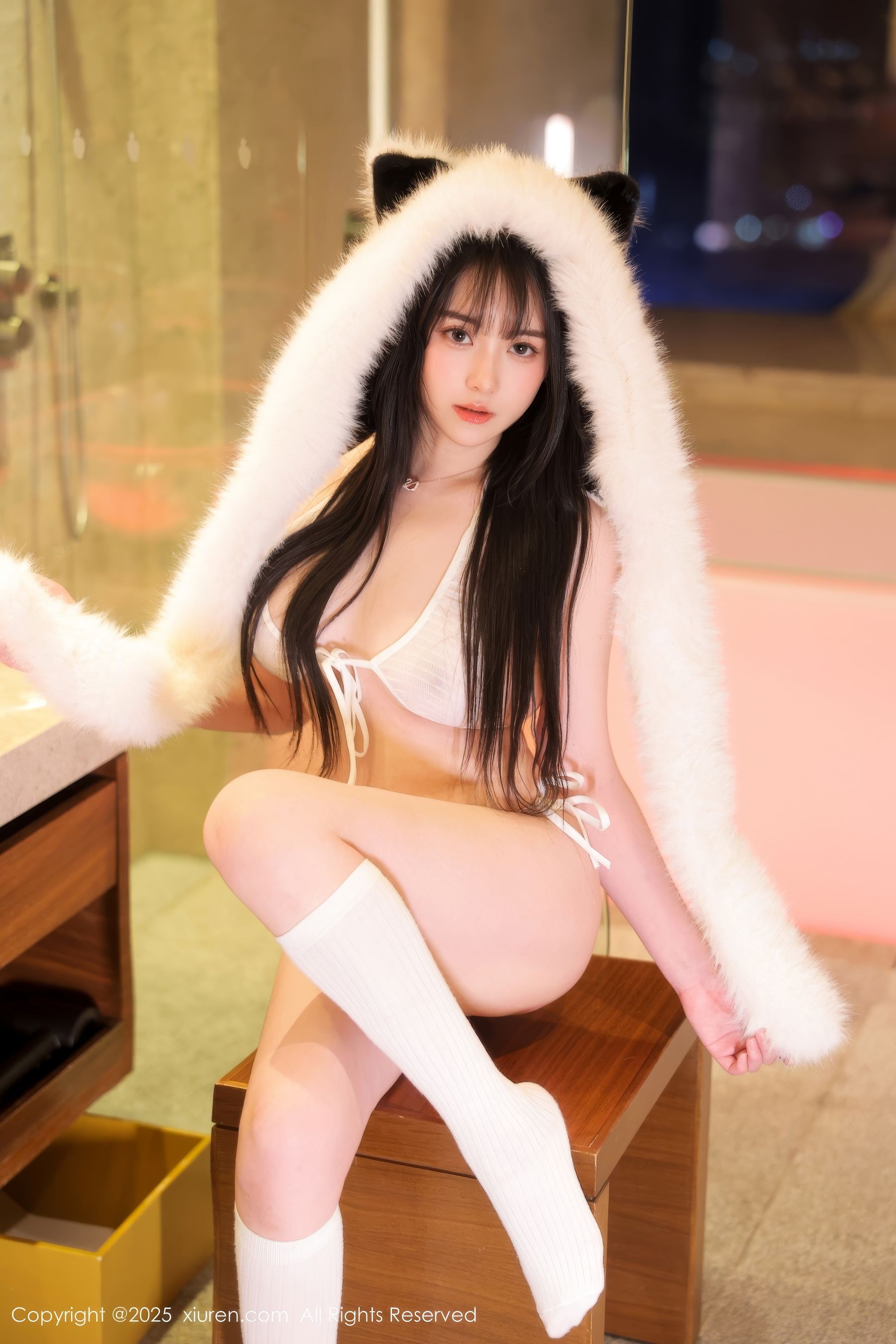 [秀人XiuRen] 2025.05.21 No.10302 软情/(51P)