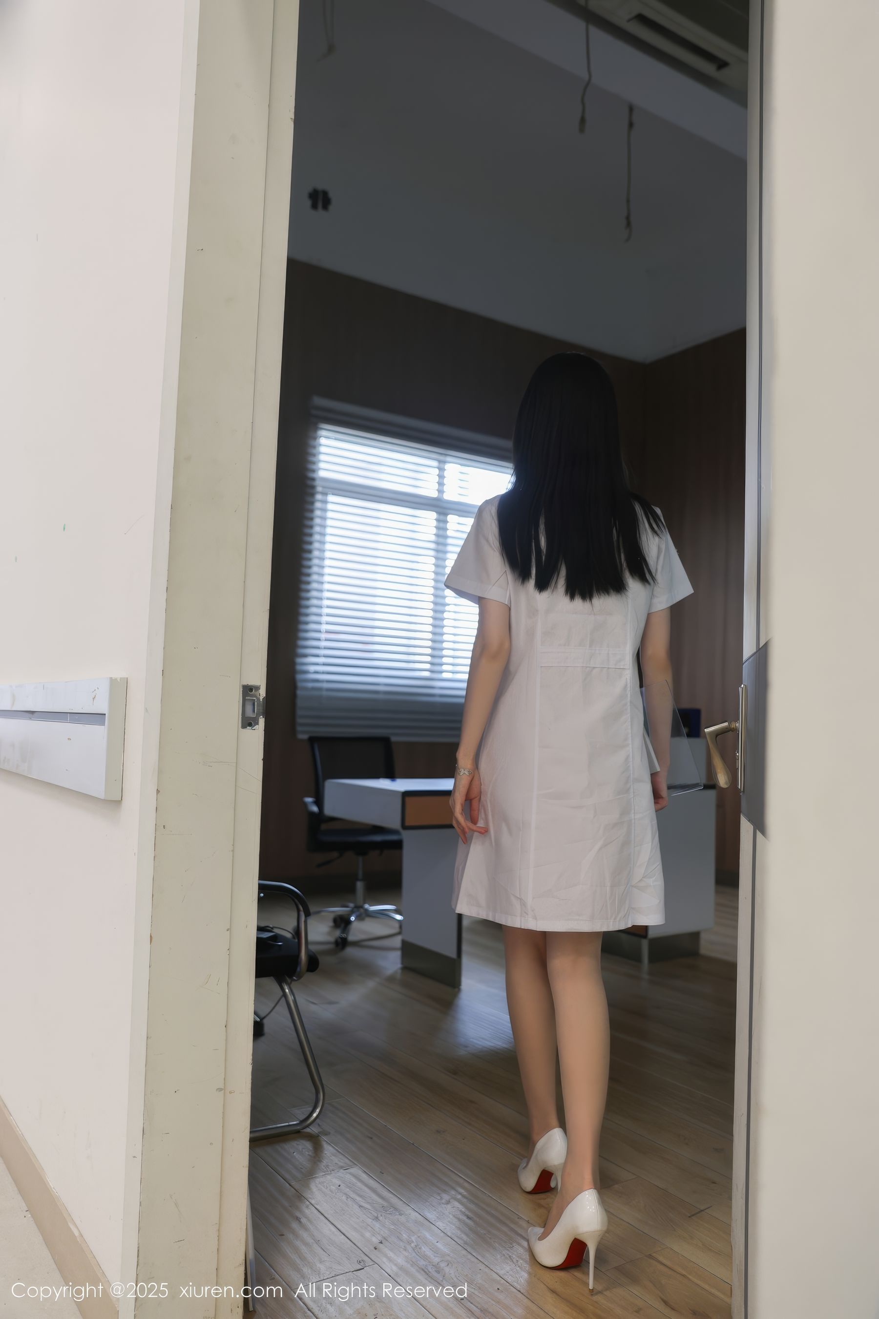 [秀人XiuRen] 2025.04.24 No.10190 布丁wow/(77P)