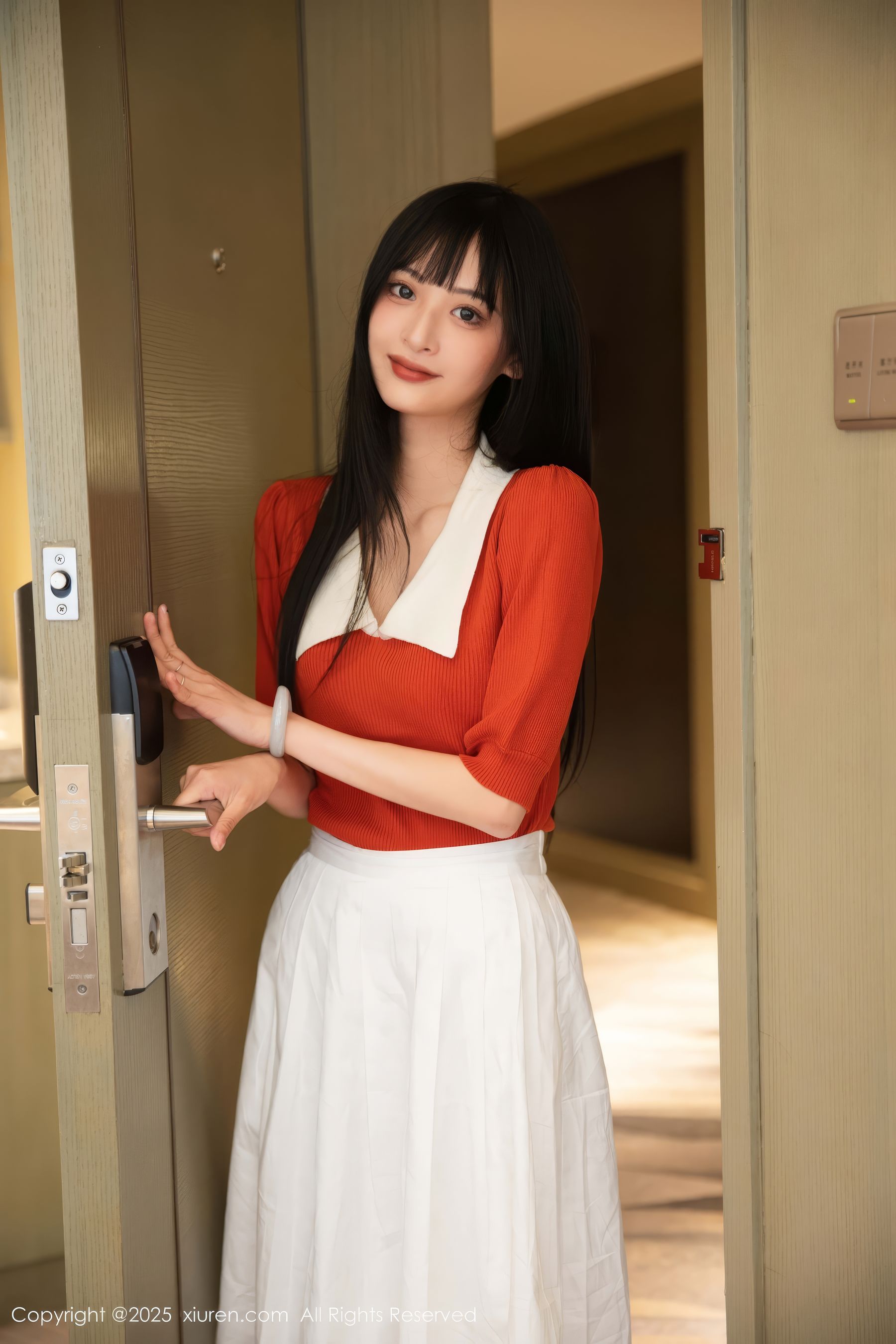 [秀人XiuRen] 2025.05.08 No.10247 茂木希子/(80P)