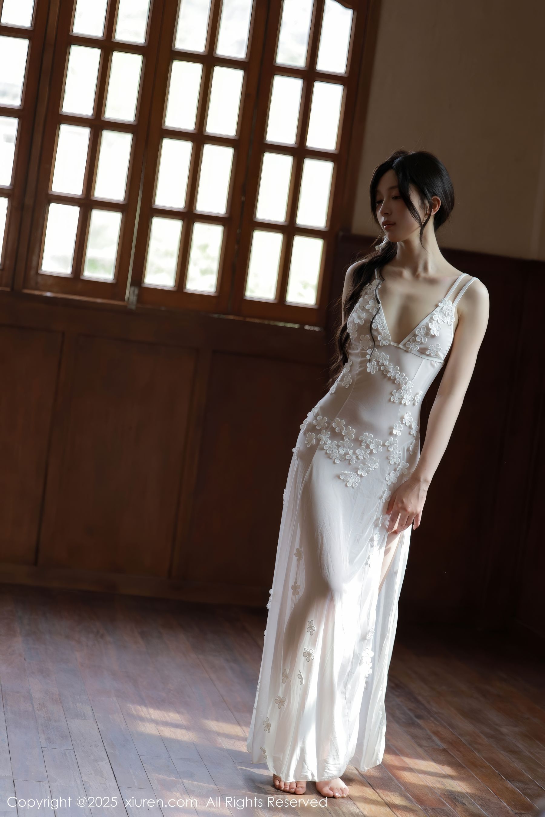 [秀人XiuRen] 2025.04.25 No.10198 橙子酱Lillian/(78P)