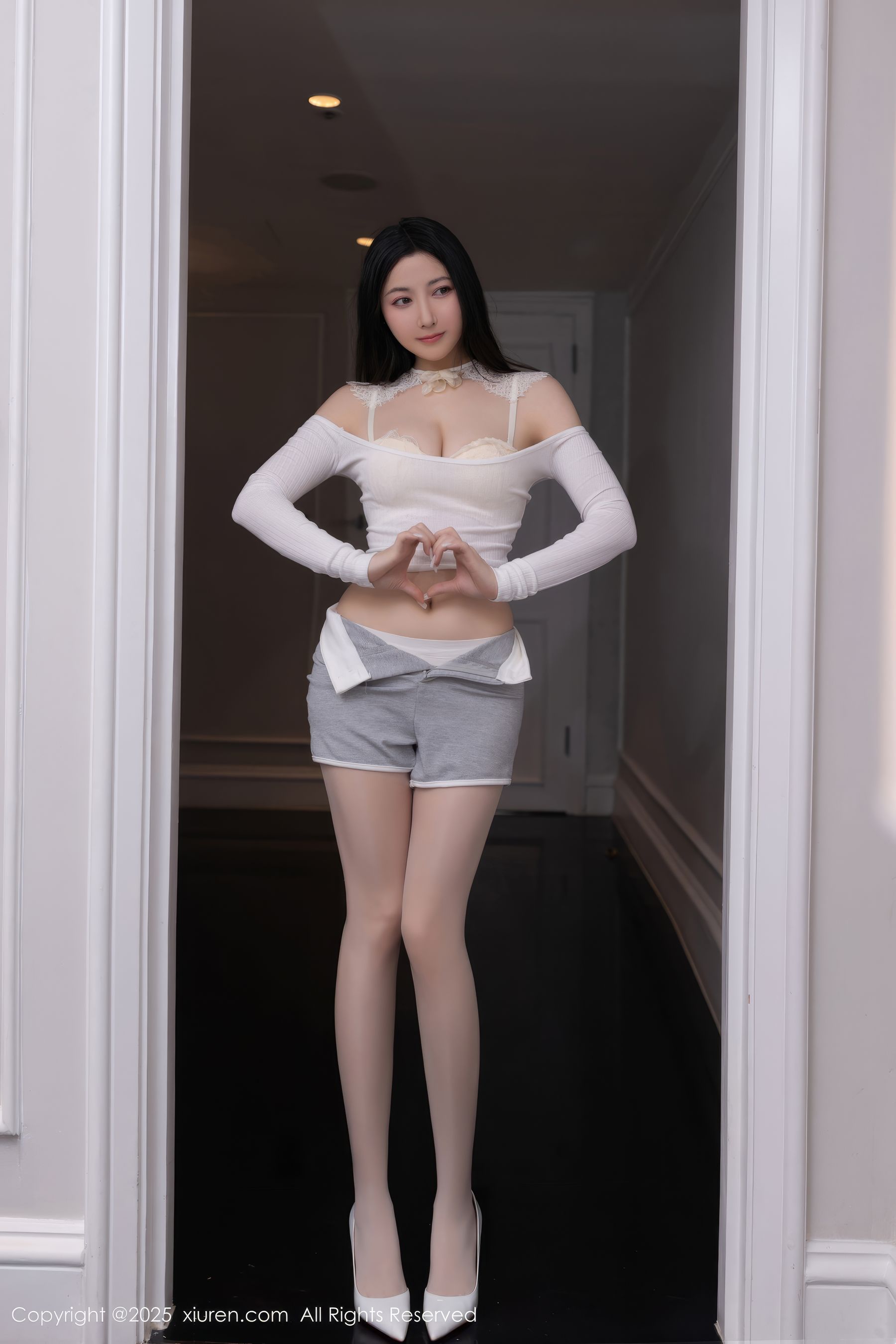 [秀人XiuRen] 2025.05.09 No.10261 鱼子酱Fish/(80P)