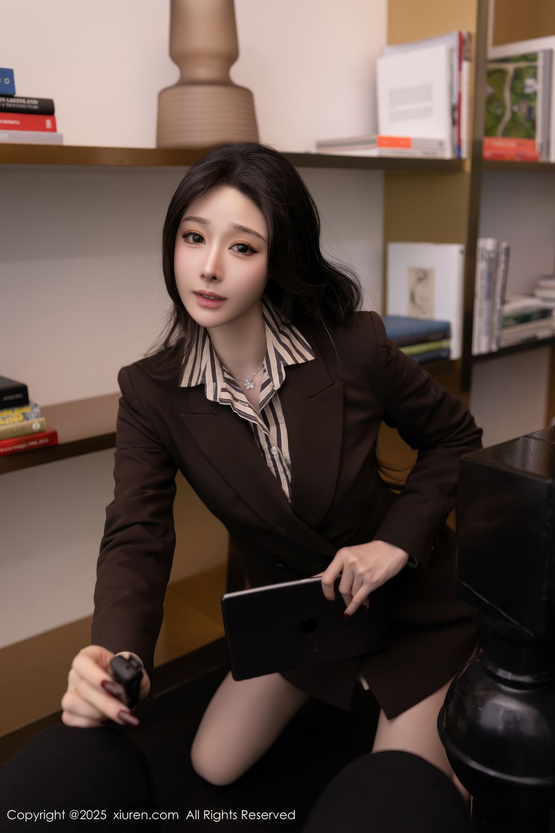 [秀人XiuRen] 2025.04.25 No.10202 小逗逗/(80P)