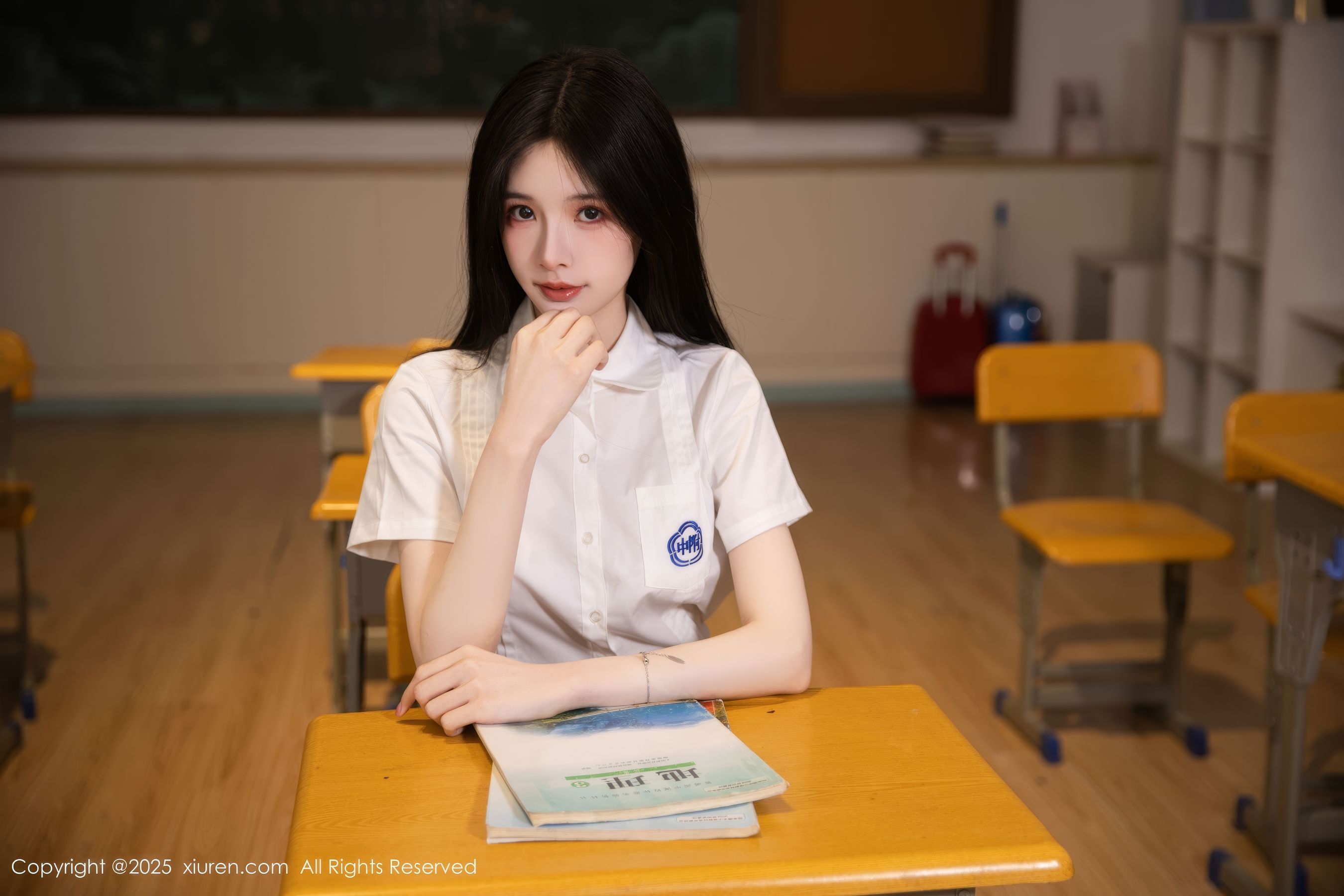 [秀人XiuRen] 2025.05.16 No.10287 布丁wow/(81P)