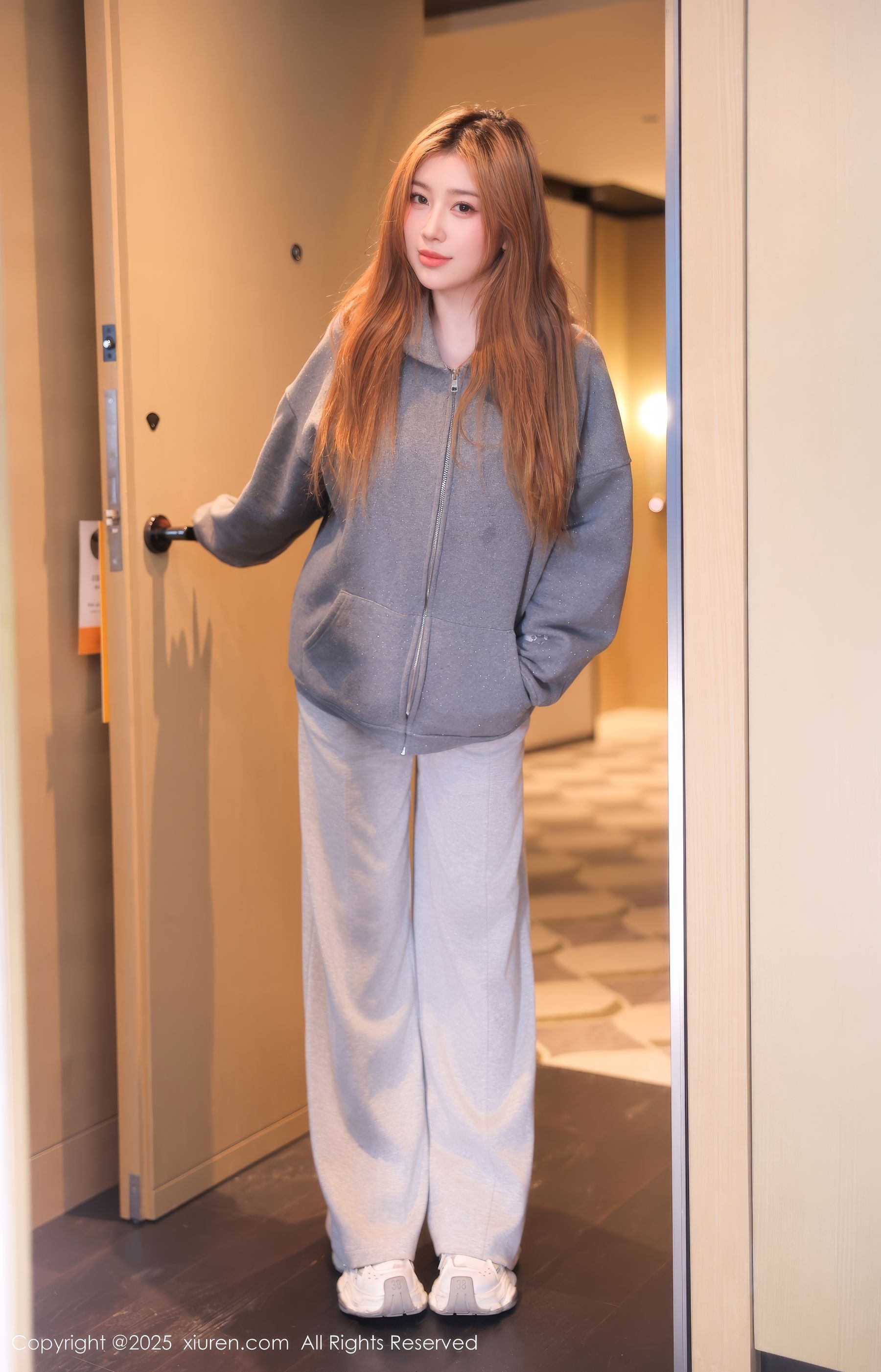 [秀人XiuRen] 2025.05.09 No.10253 M麦当劳/(82P)