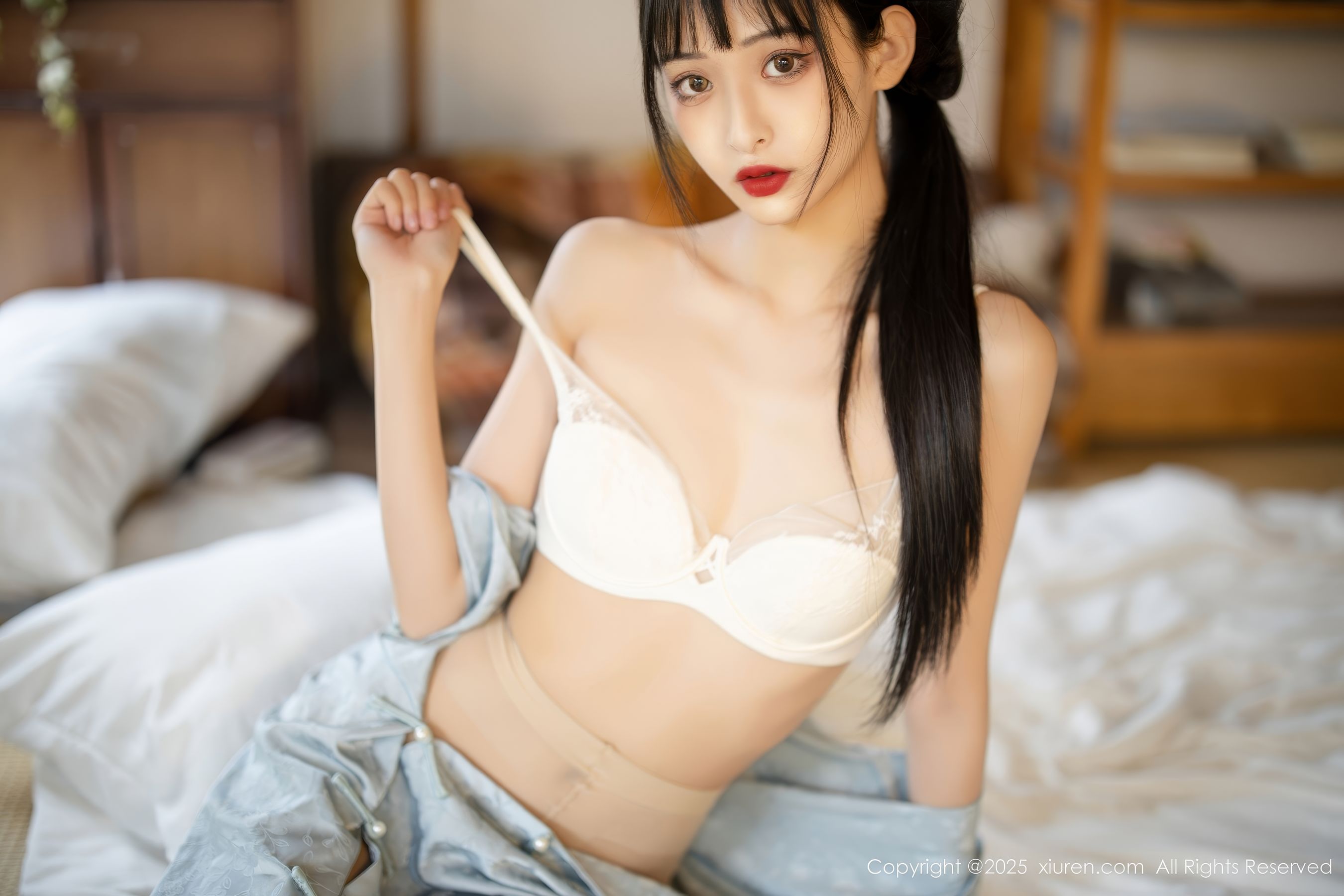 [秀人XiuRen] 2025.05.15 No.10278 茂木希子/(80P)