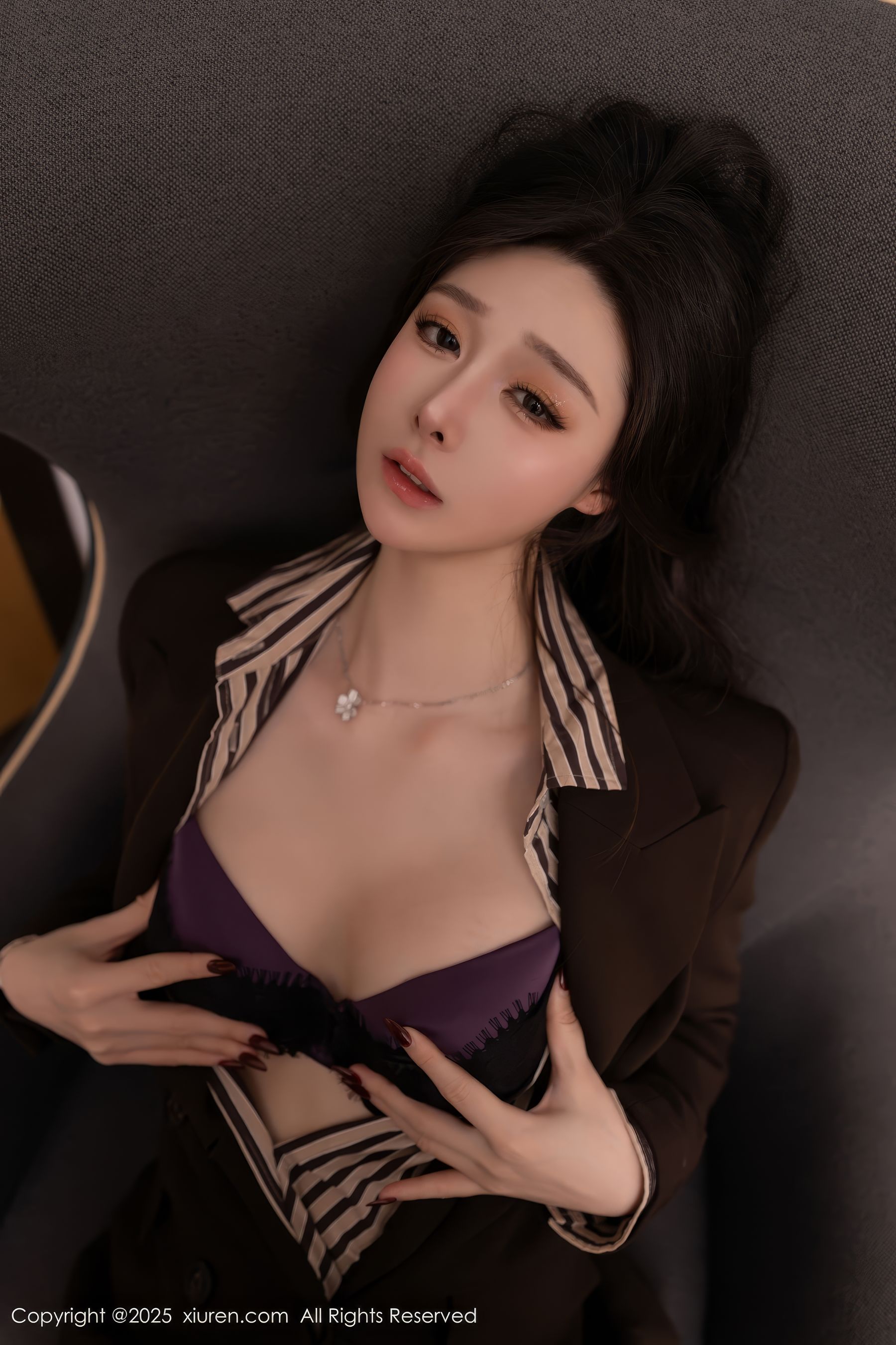 [秀人XiuRen] 2025.04.25 No.10202 小逗逗/(80P)