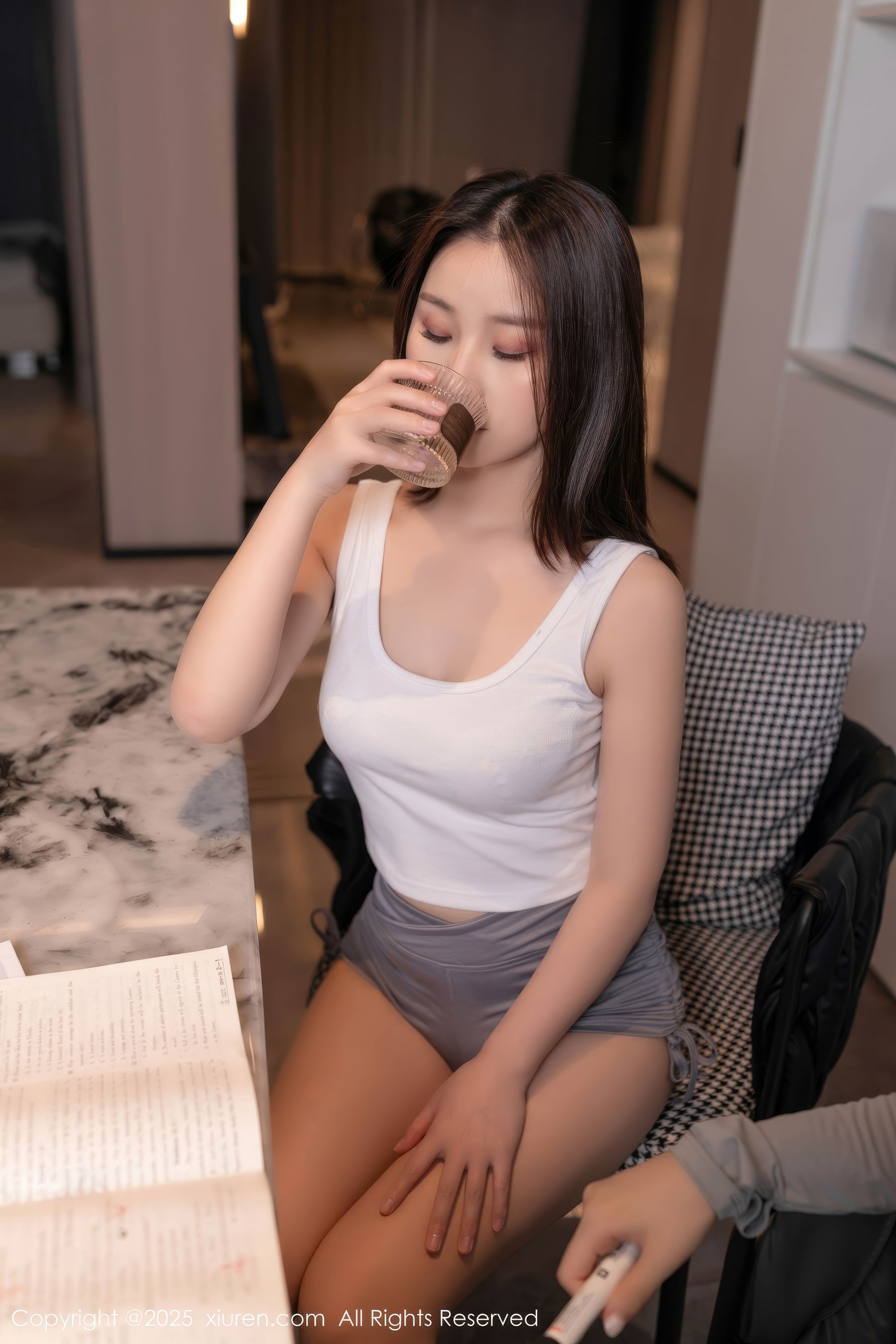 [秀人XiuRen] 2025.04.29 No.10220 杏子Yada/(78P)