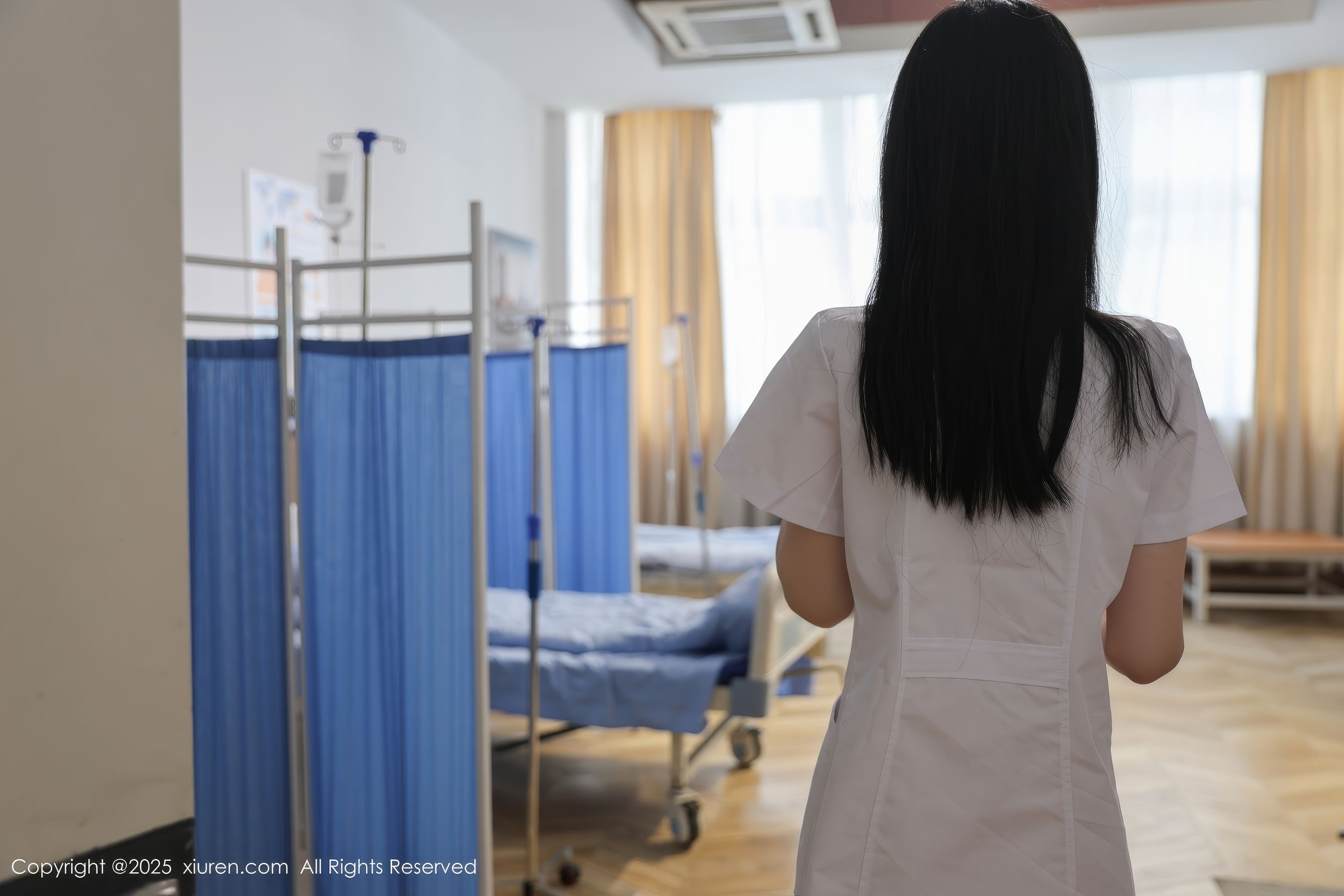 [秀人XiuRen] 2025.05.09 No.10256 布丁wow/(80P)