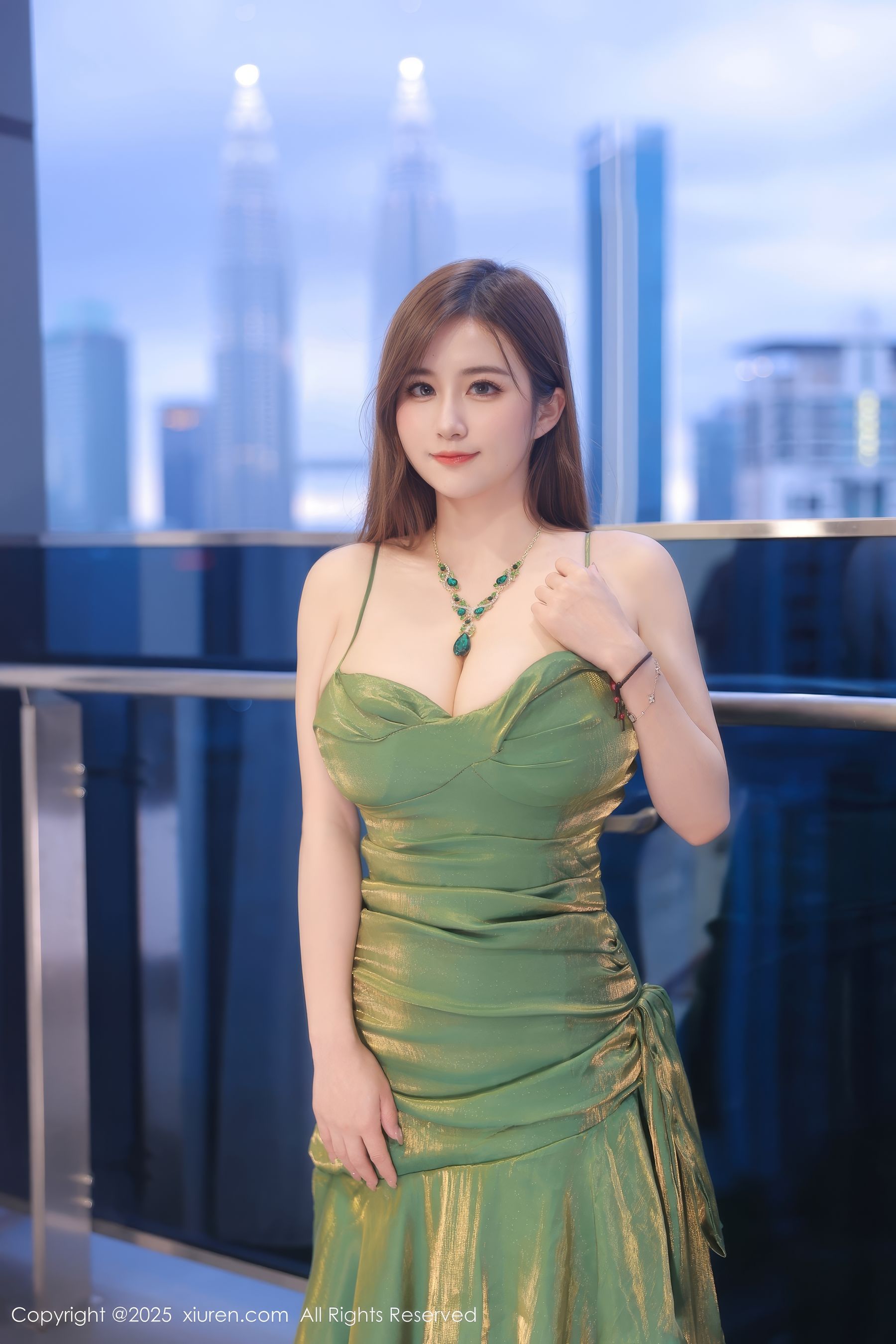 [秀人XiuRen] 2025.04.18 No.10169 小肉肉咪/(78P)