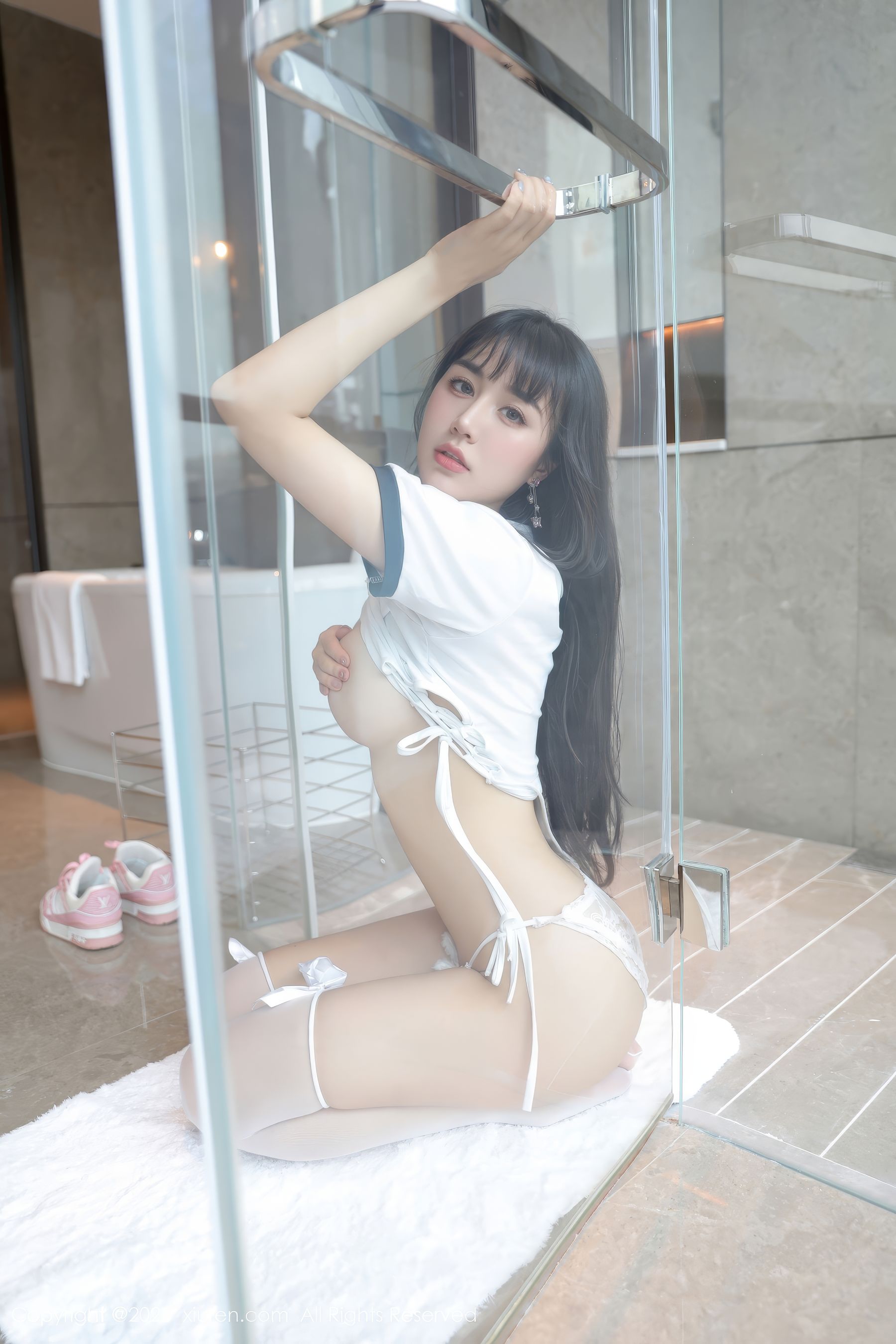 [秀人XiuRen] 2025.04.23 No.10184 量子玫瑰/(85P)