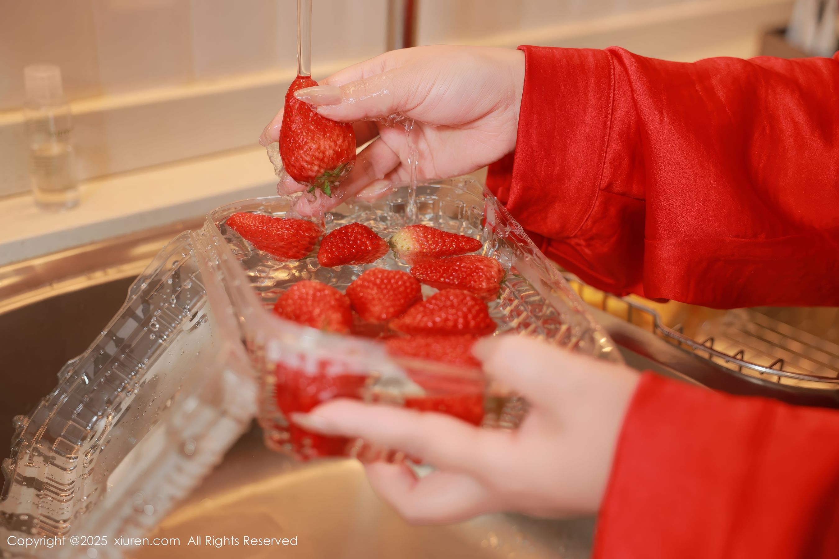 [秀人XiuRen] 2025.04.11 No.10138 麦田/(56P)