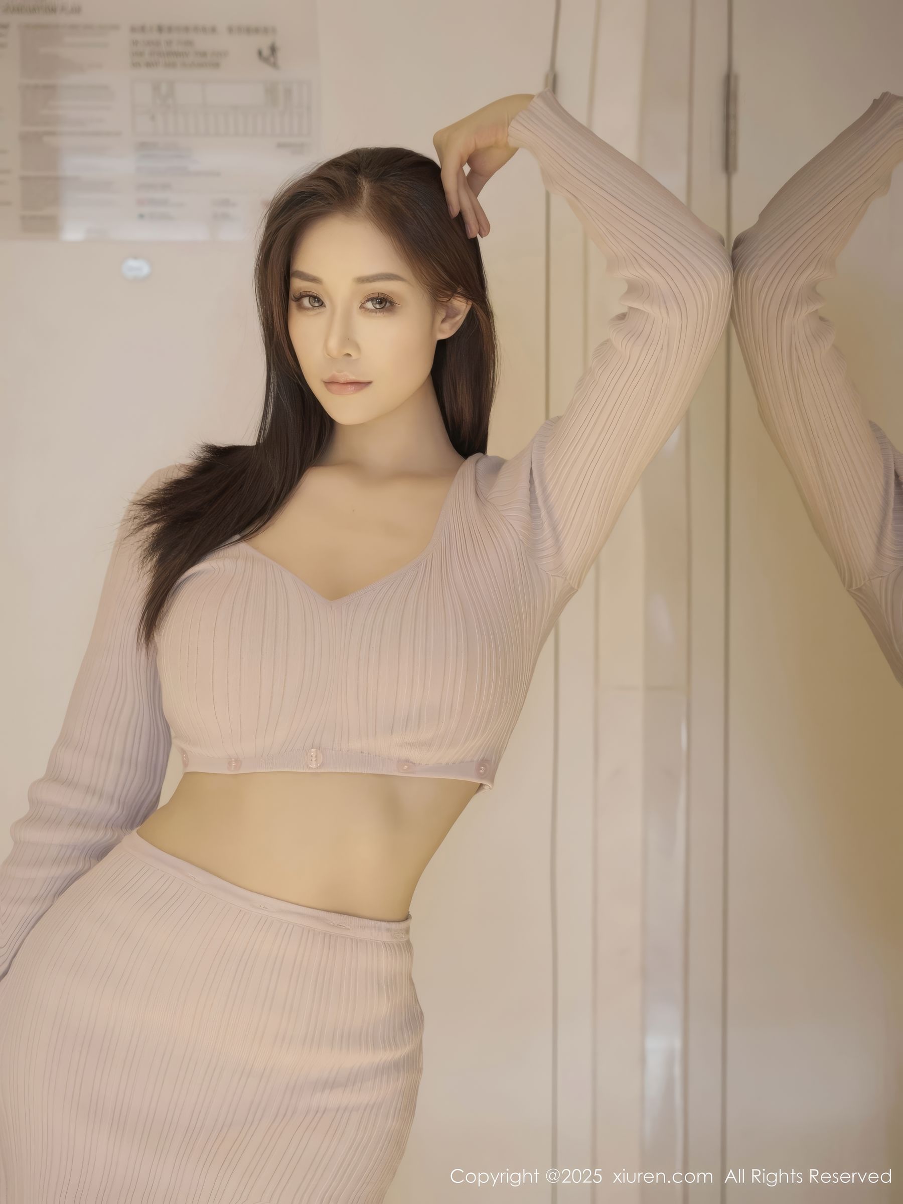 [秀人XiuRen] 2025.04.15 No.10151 兰滢滢/(56P)