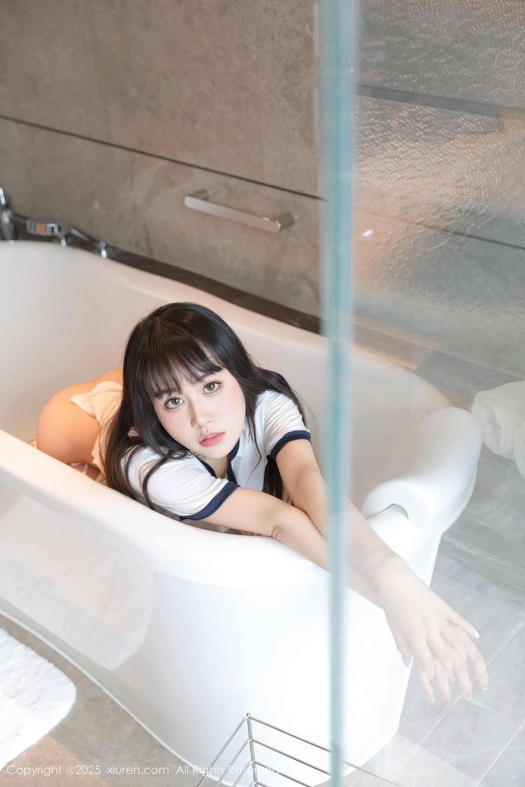 [秀人XiuRen] 2025.04.23 No.10184 量子玫瑰/(85P)