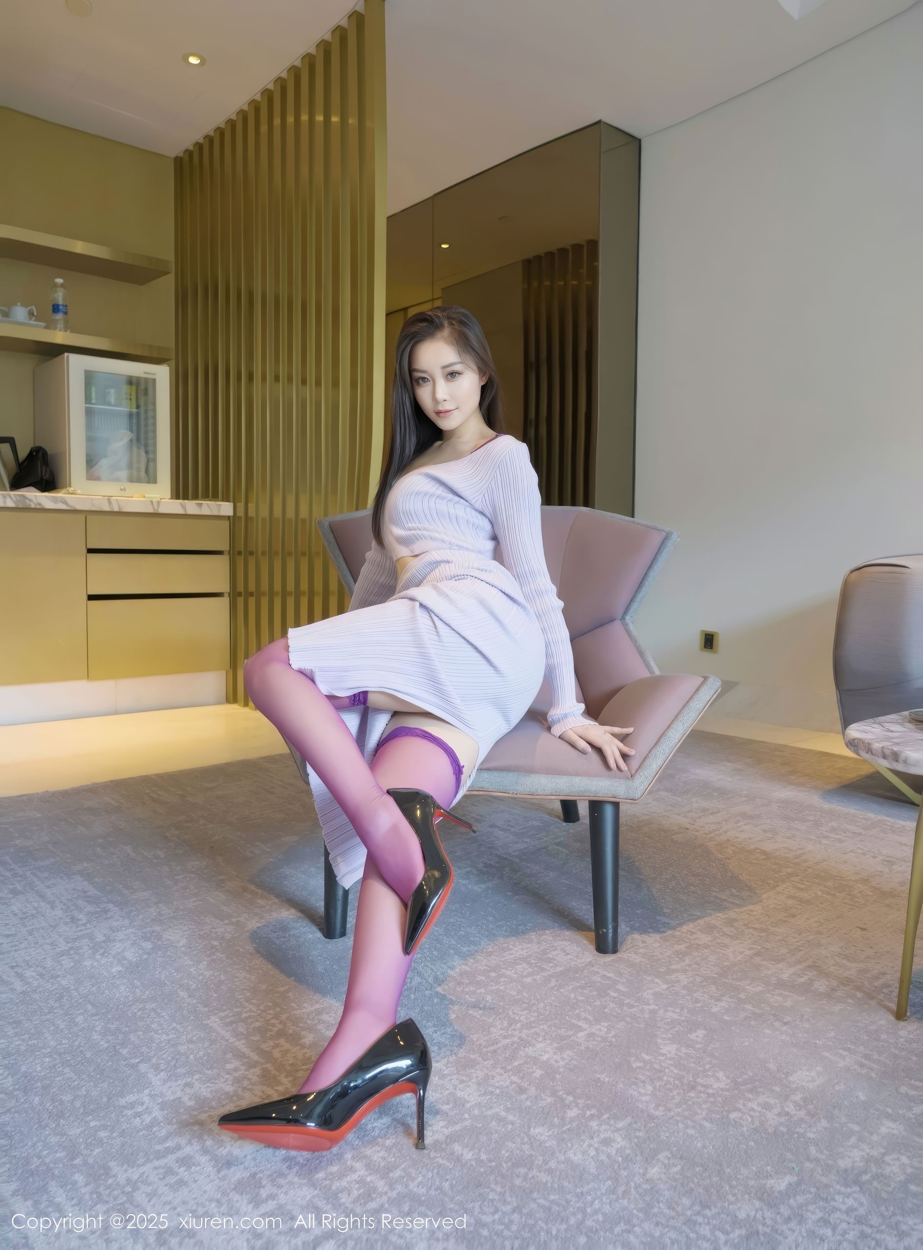 [秀人XiuRen] 2025.04.15 No.10151 兰滢滢/(56P)