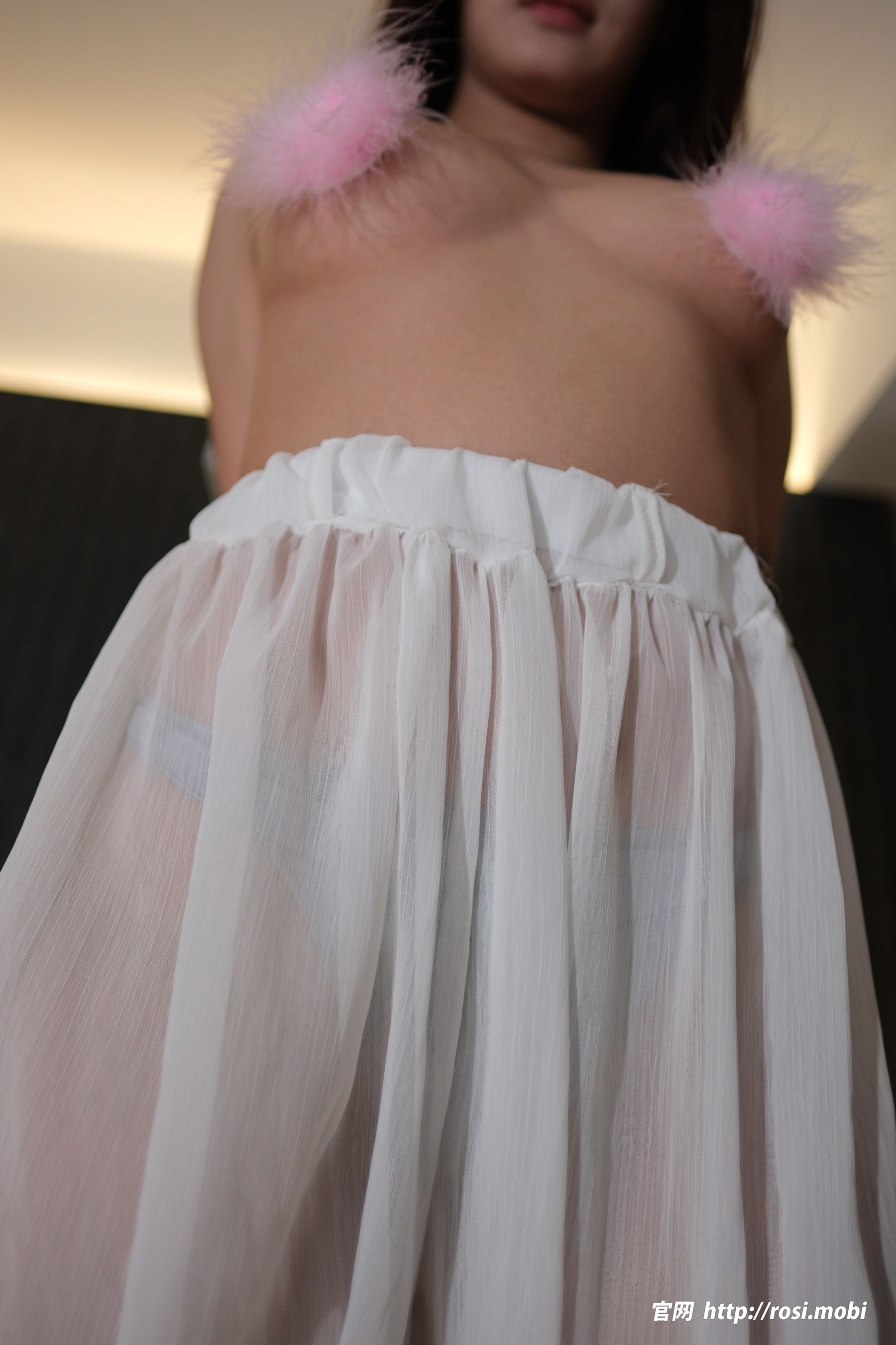 [ROSI写真] 2025.07.09 NO.4965/(77P)