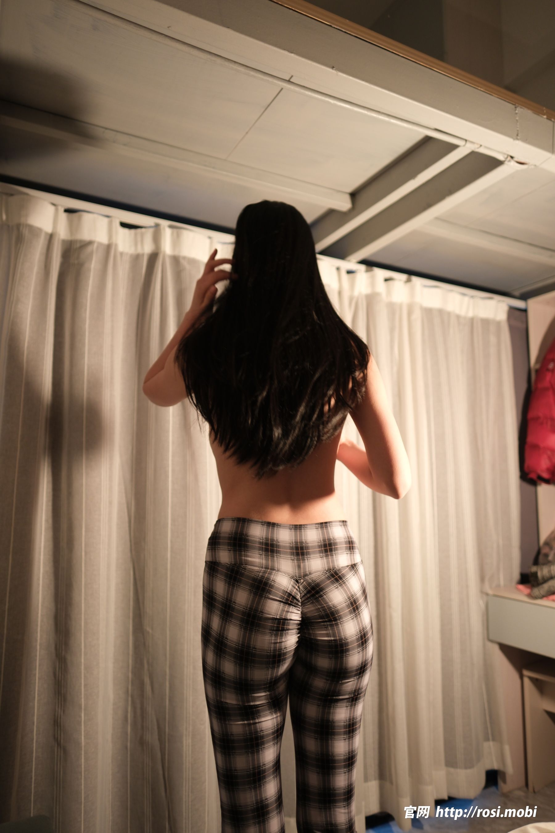 [ROSI写真] 2025.06.26 NO.4952/(98P)