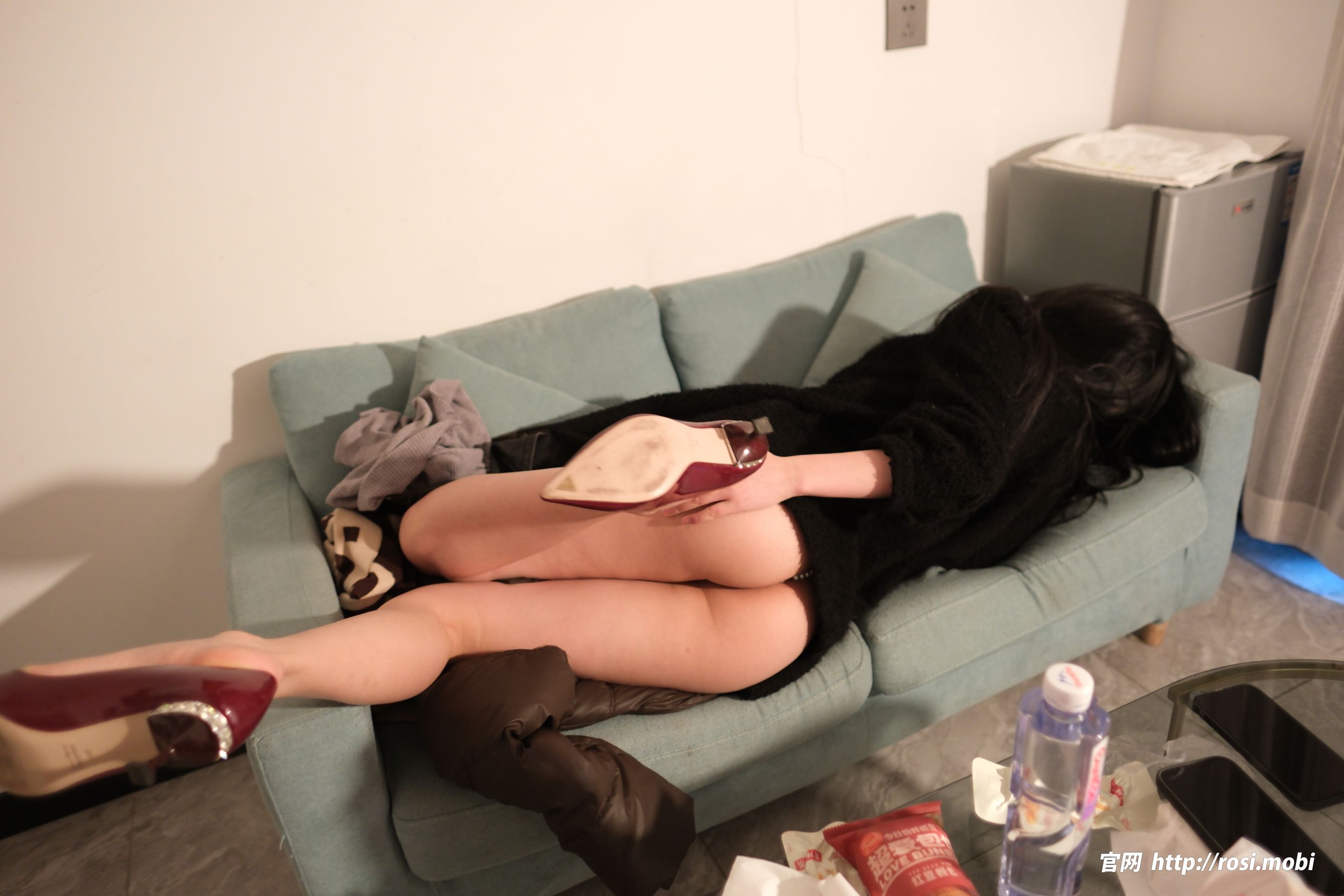 [ROSI写真] 2025.06.11 NO.4937/(125P)