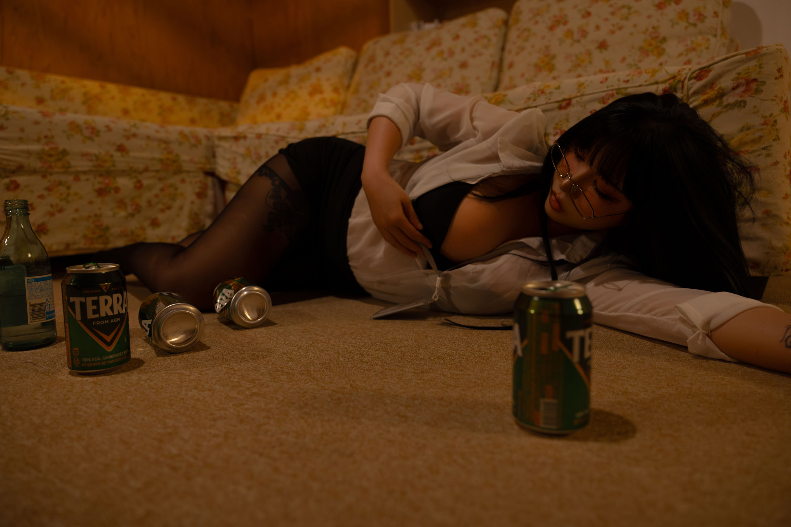 LEEYUIN - Girl next door/(101P)