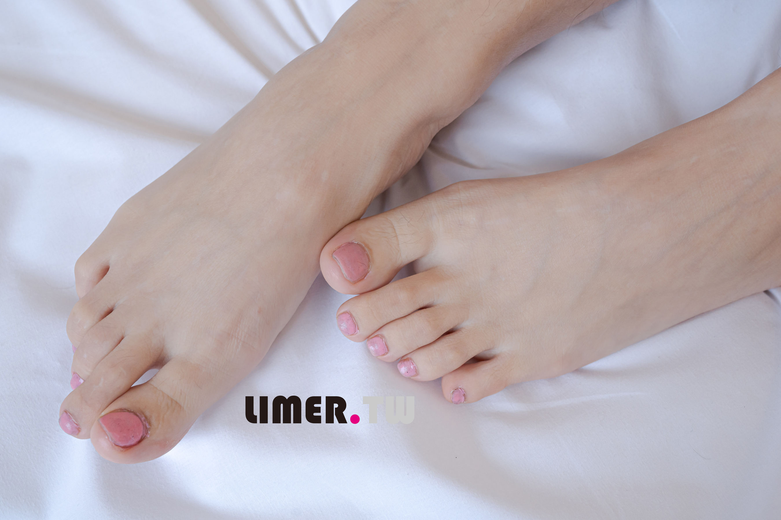 Limerence原创 No.101 LuLu 女大生香甜腳趾 瑜伽伸展/(239P)