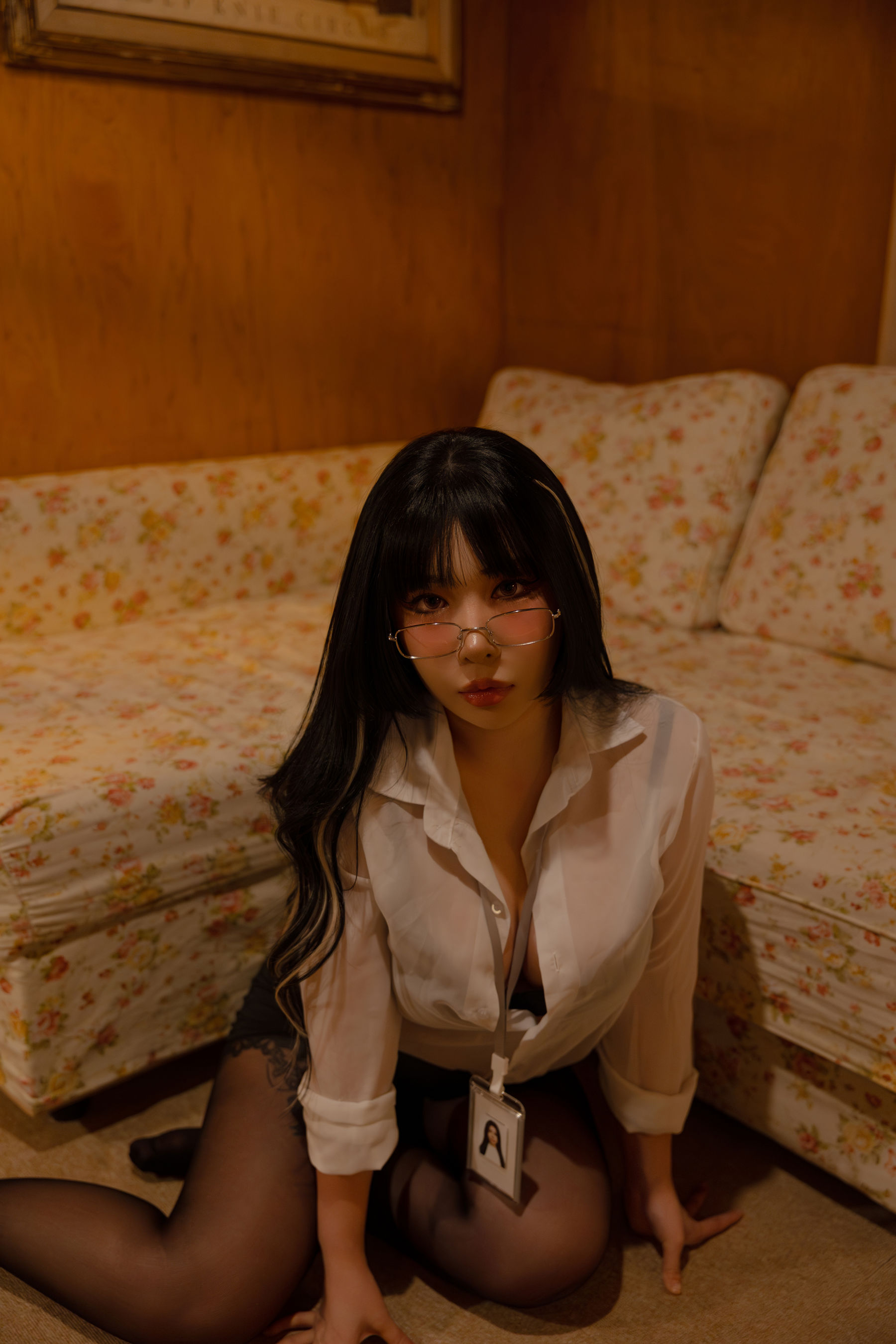 LEEYUIN - Girl next door/(101P)