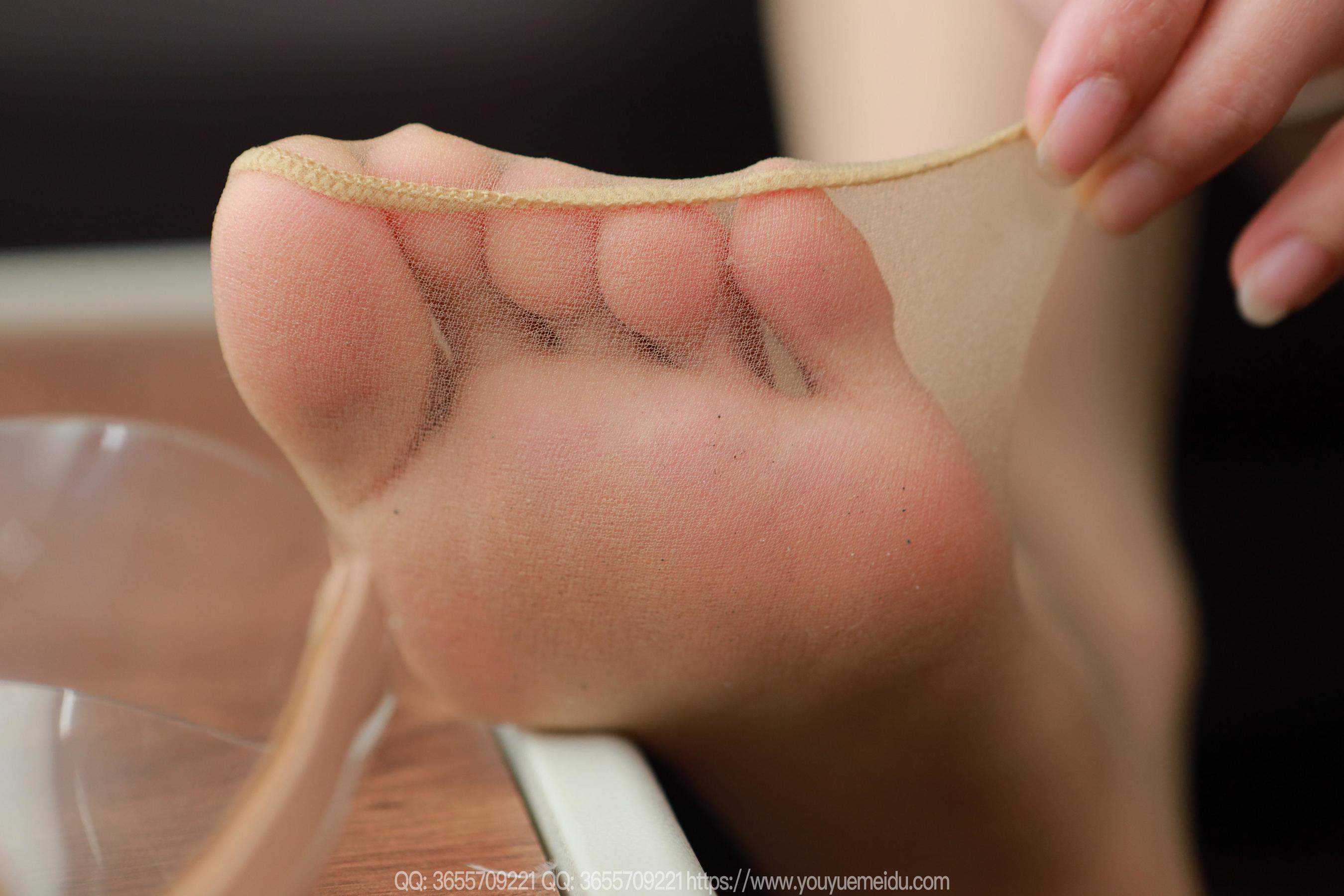 IESS异思趣向 - 模特： 小金 《丝丝入扣》/(99P)