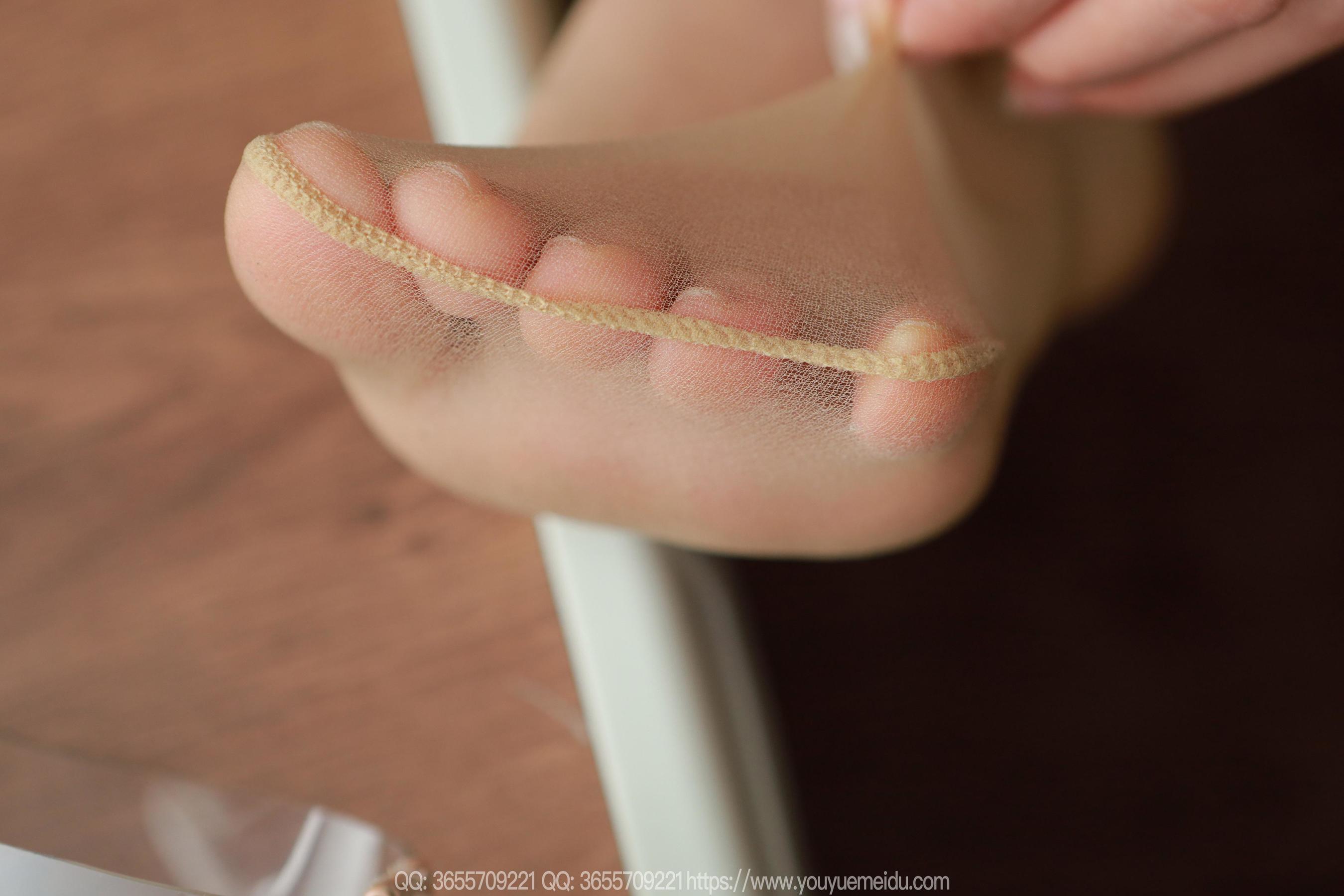 IESS异思趣向 - 模特： 小金 《丝丝入扣》/(99P)