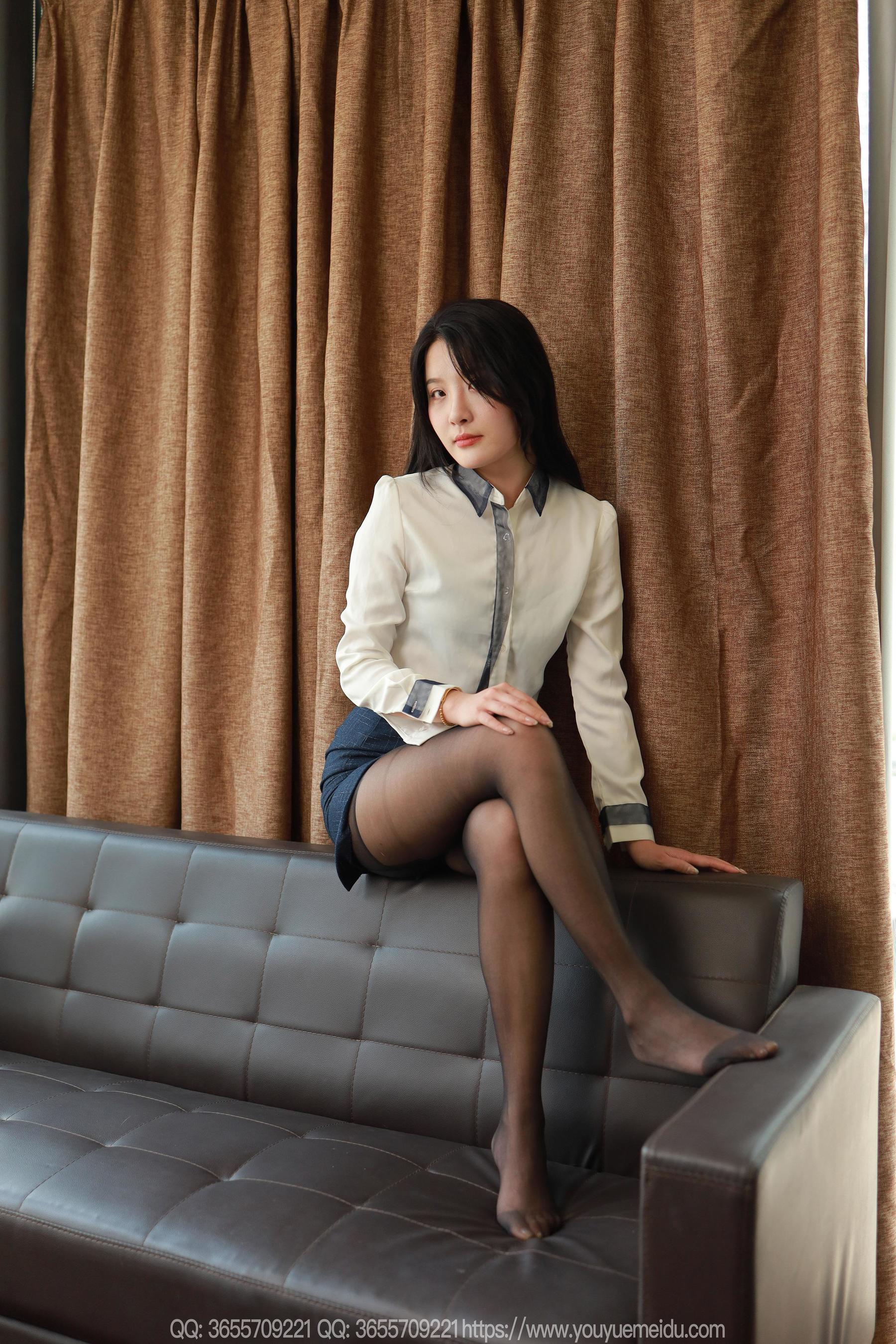 IESS异思趣向 - 模特： 婉萍 《一字高跟（下）》/(89P)