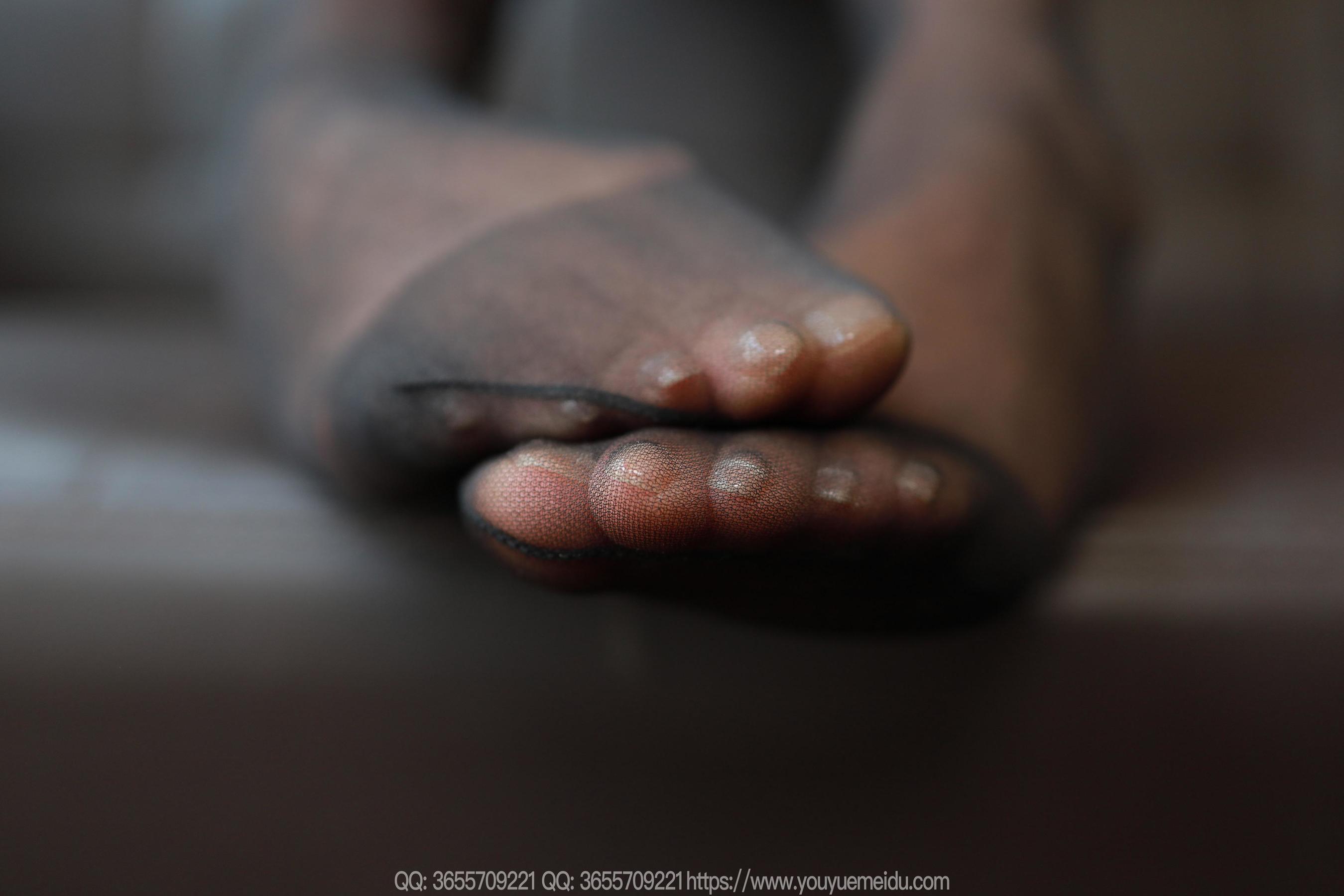 IESS异思趣向 - 模特： 婉萍 《一字高跟（下）》/(89P)