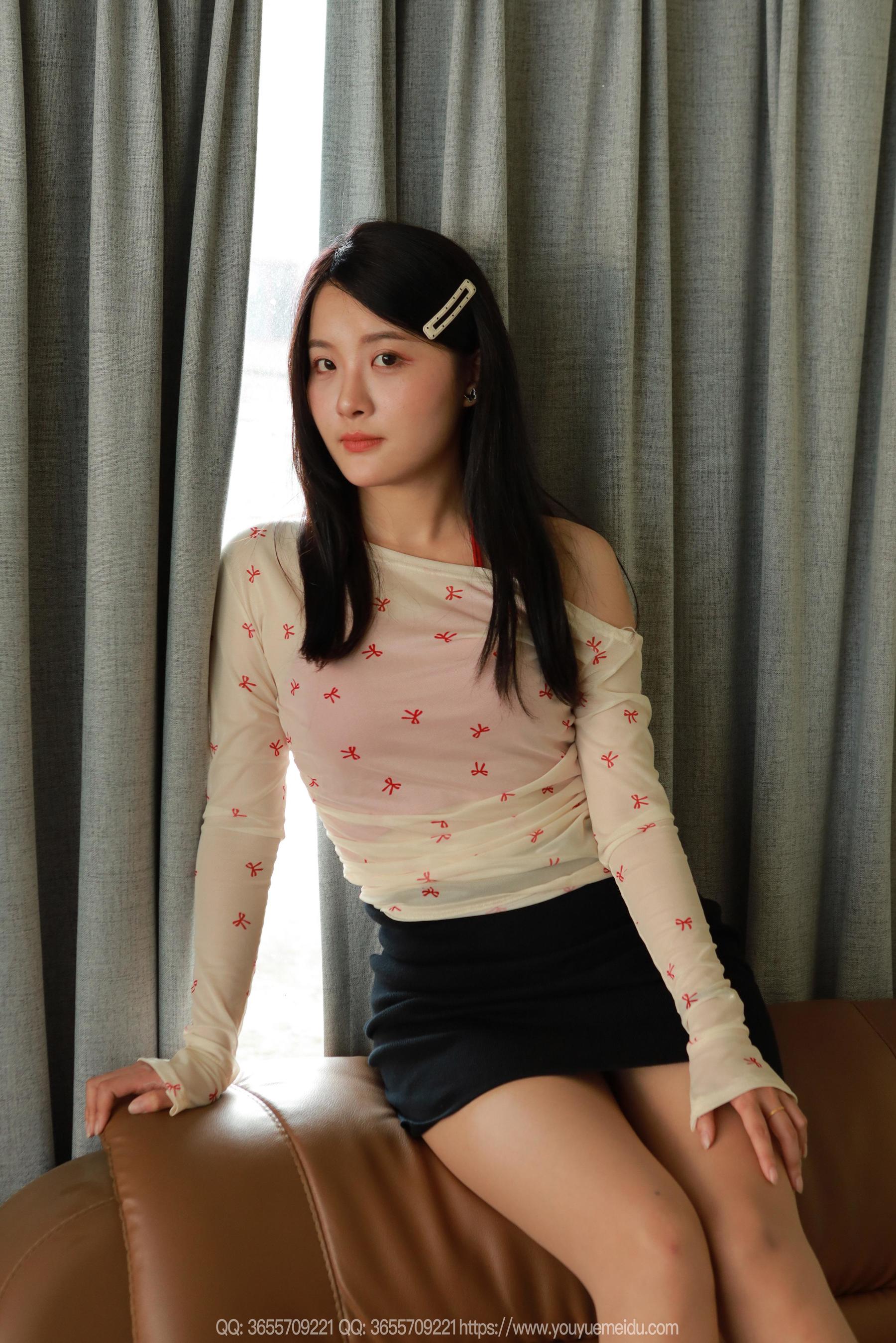 IESS异思趣向 - 模特： 婉萍 《微微透视》/(93P)