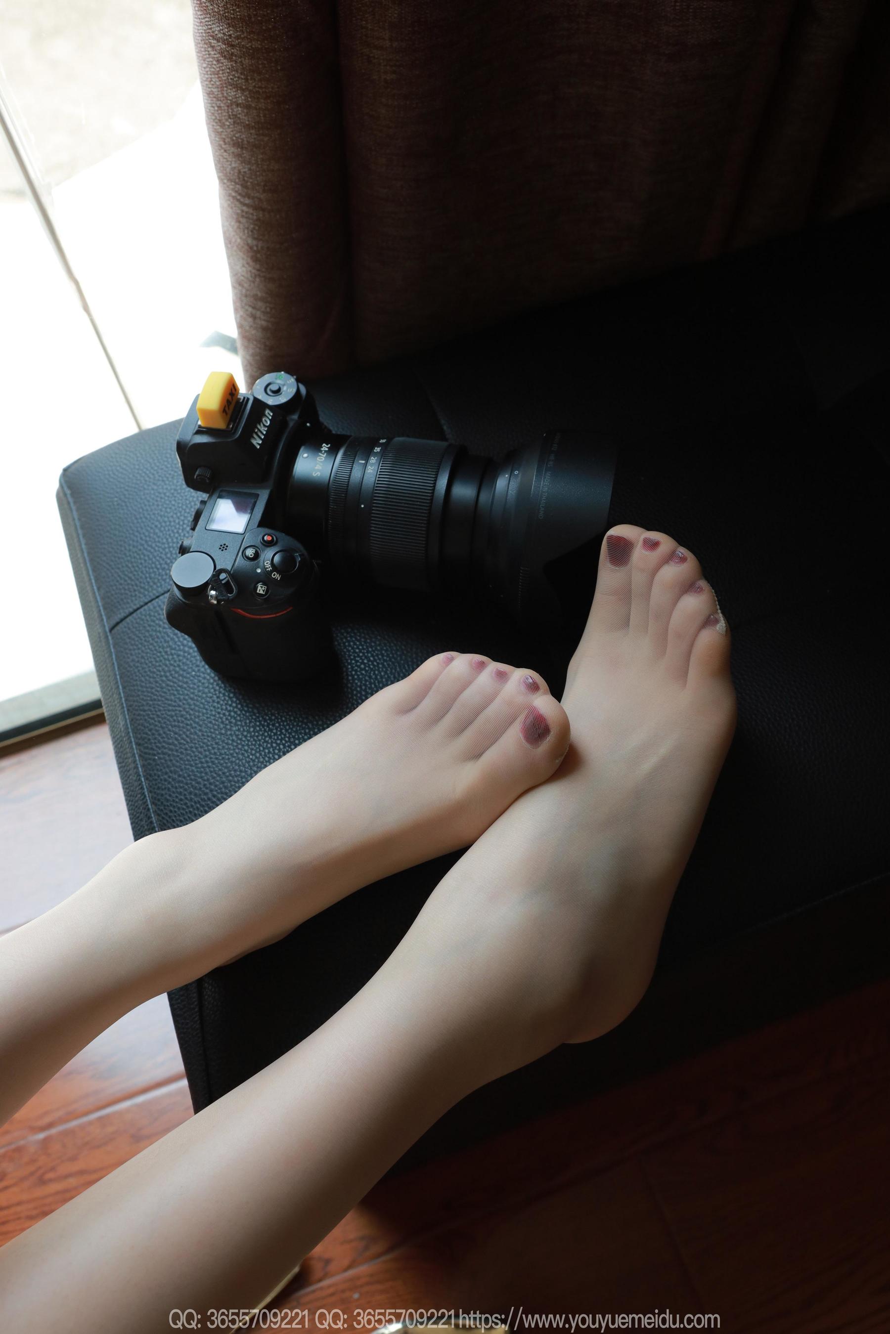 IESS异思趣向 - 模特： 小婕 《女摄影师（上）》/(85P)