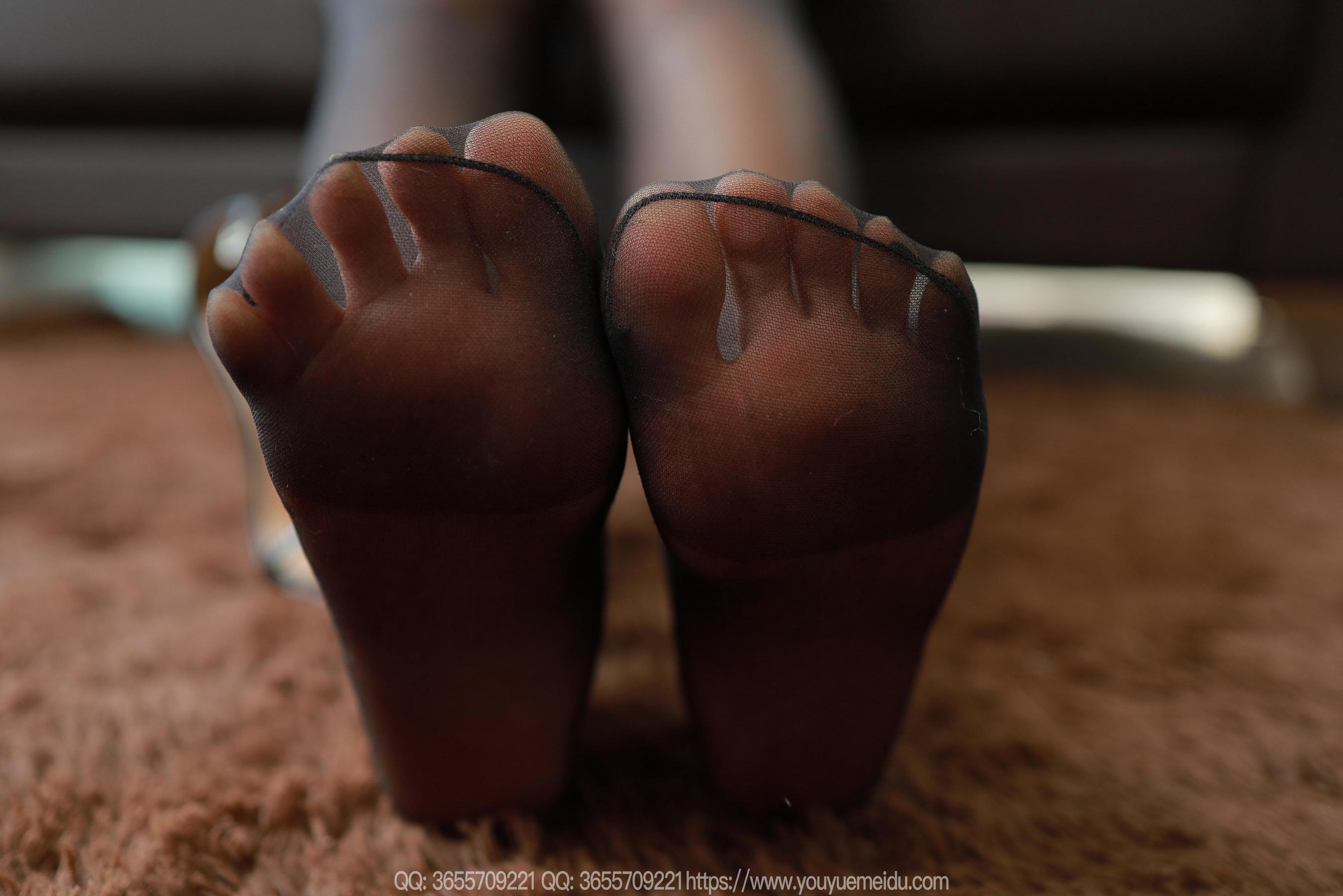 IESS异思趣向 - 模特： 婉萍 《一字高跟（上）》/(86P)