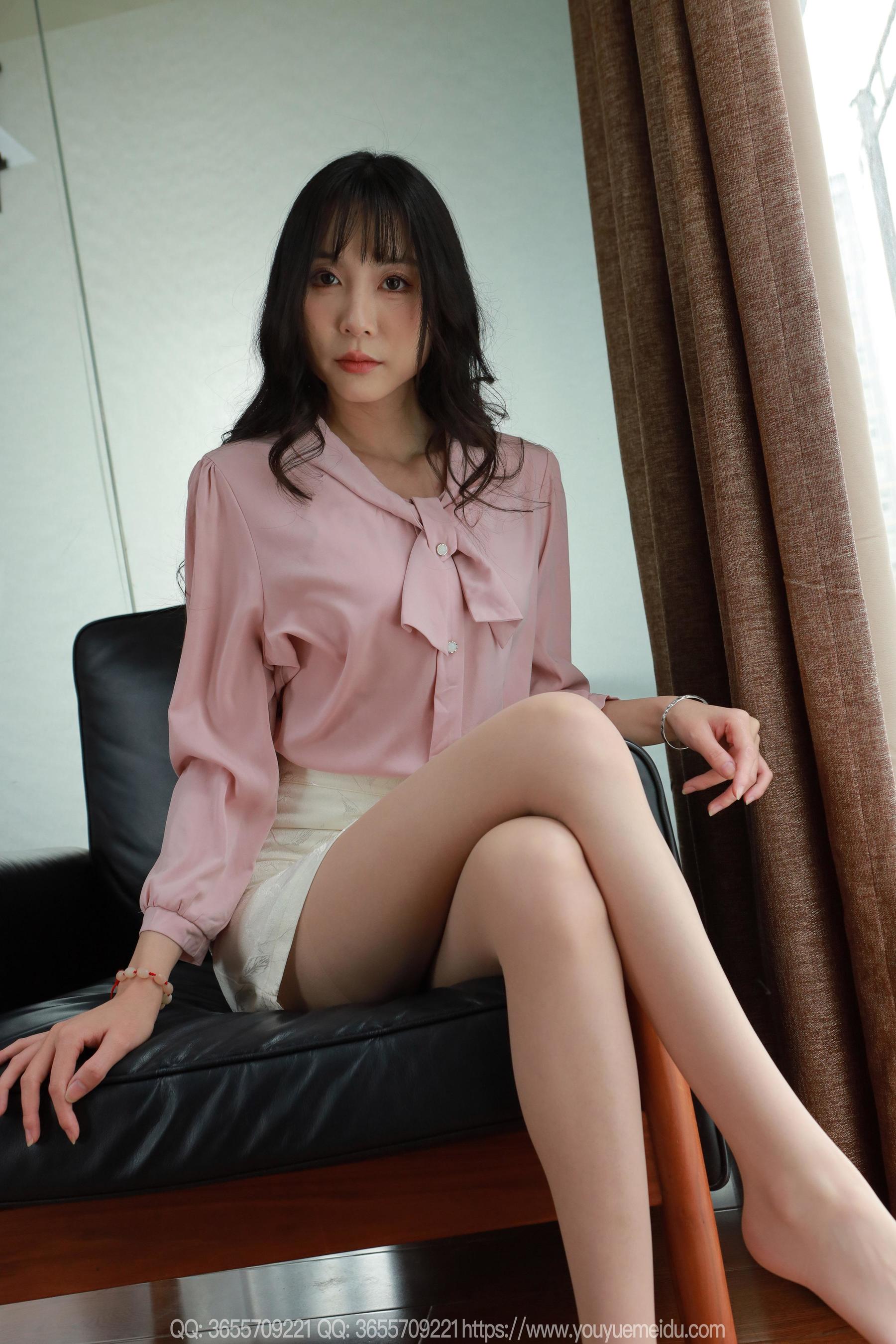 IESS异思趣向 - 模特： 团团 《粉色OL（下）》/(82P)