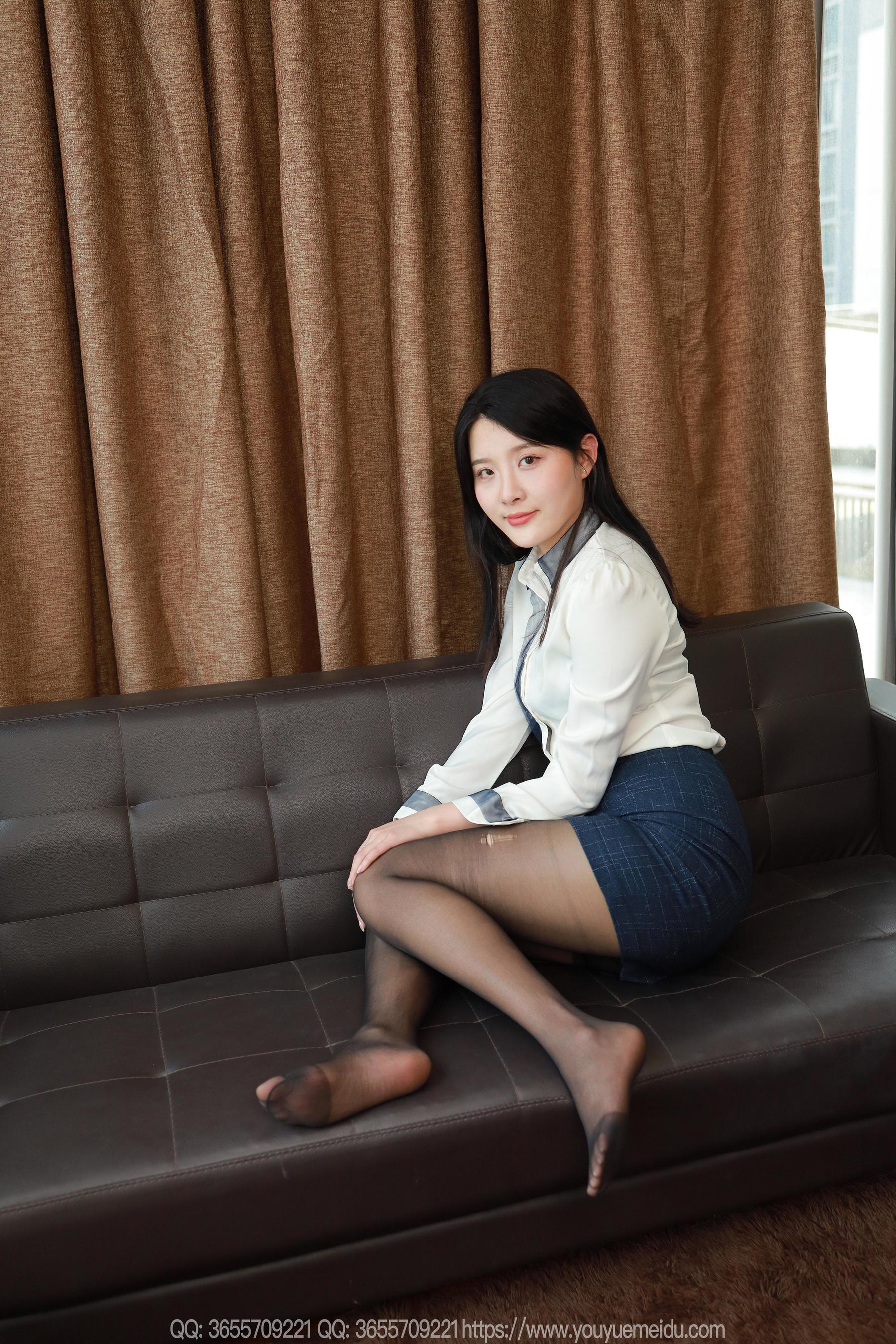 IESS异思趣向 - 模特： 婉萍 《一字高跟（上）》/(86P)