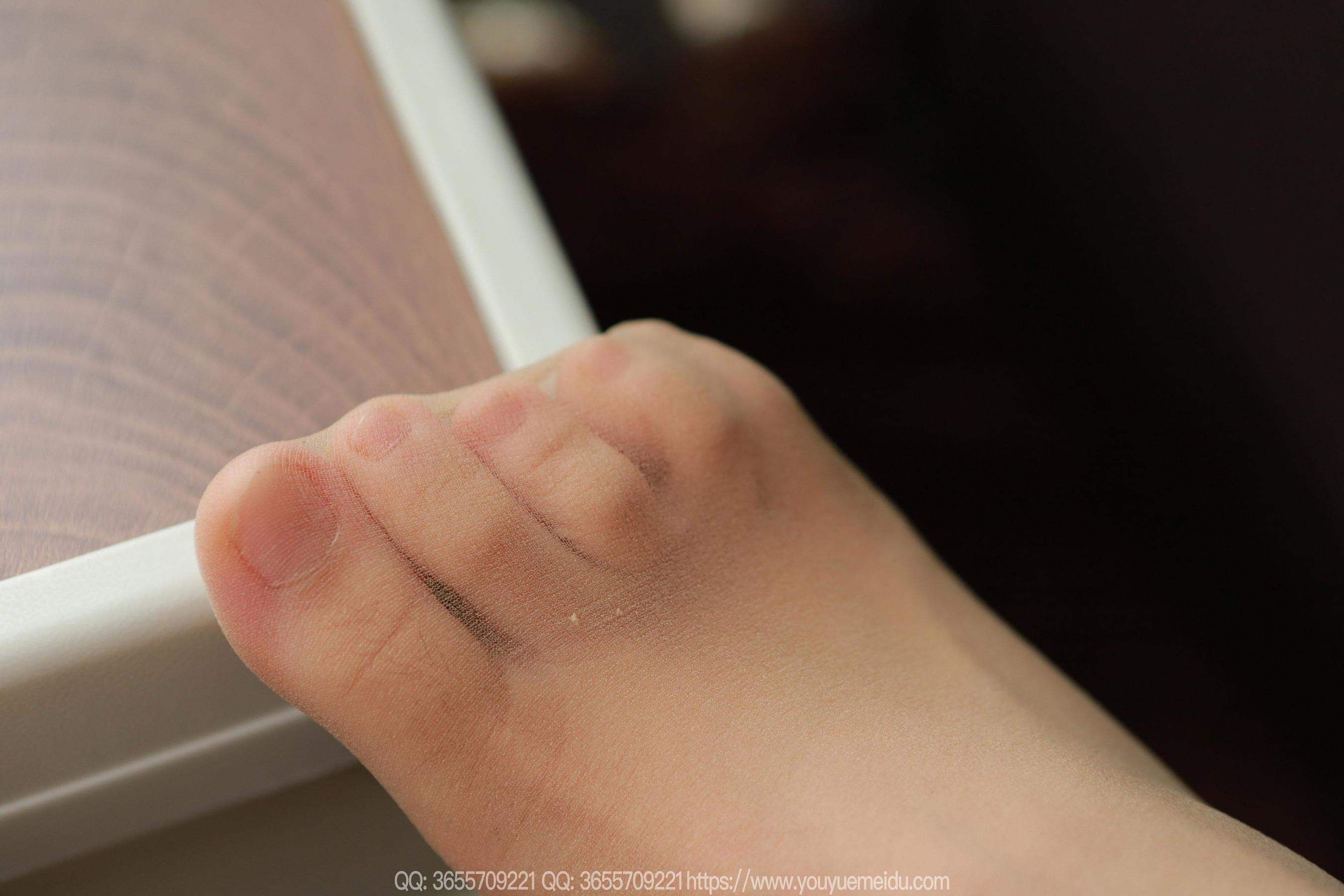 IESS异思趣向 - 模特： 小金 《丝丝入扣》/(99P)