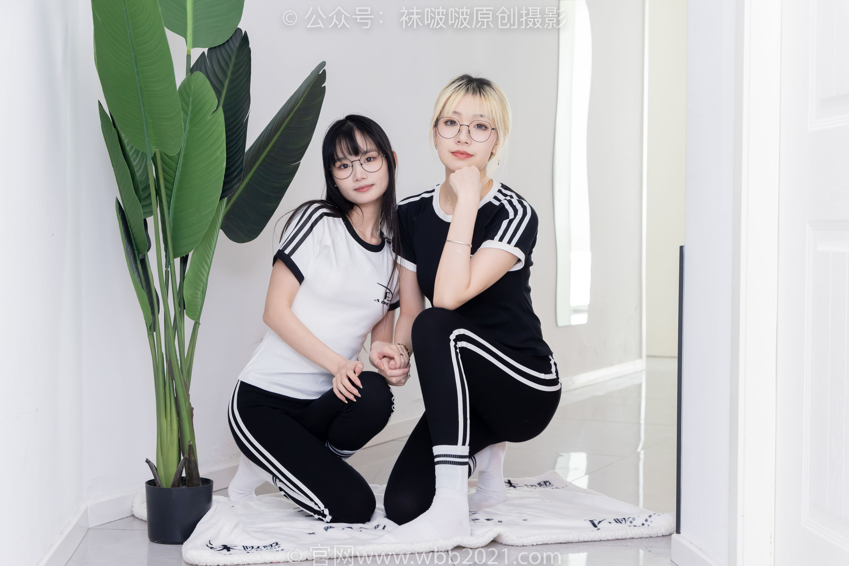 BoBoSocks袜啵啵 No.555 小甜豆&甜甜圈 - 板鞋、运动鞋、白棉袜、裸足/(154P)