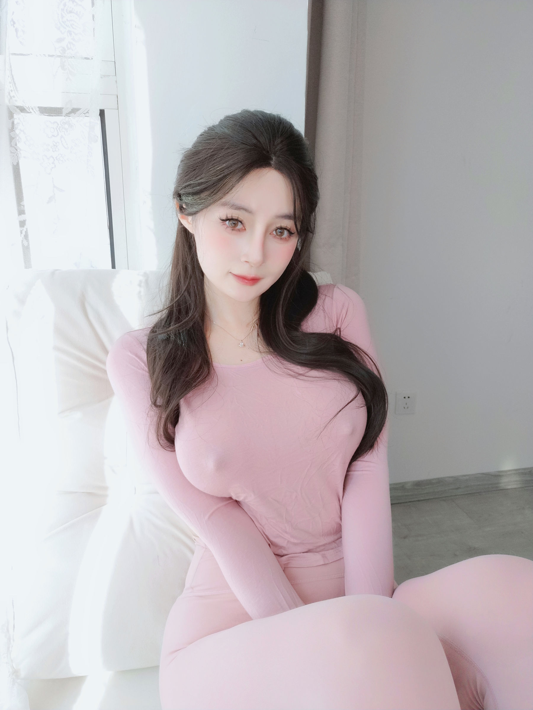 Coser小姐姐白银 [fantia] 2024年08月会员合集/(96P)