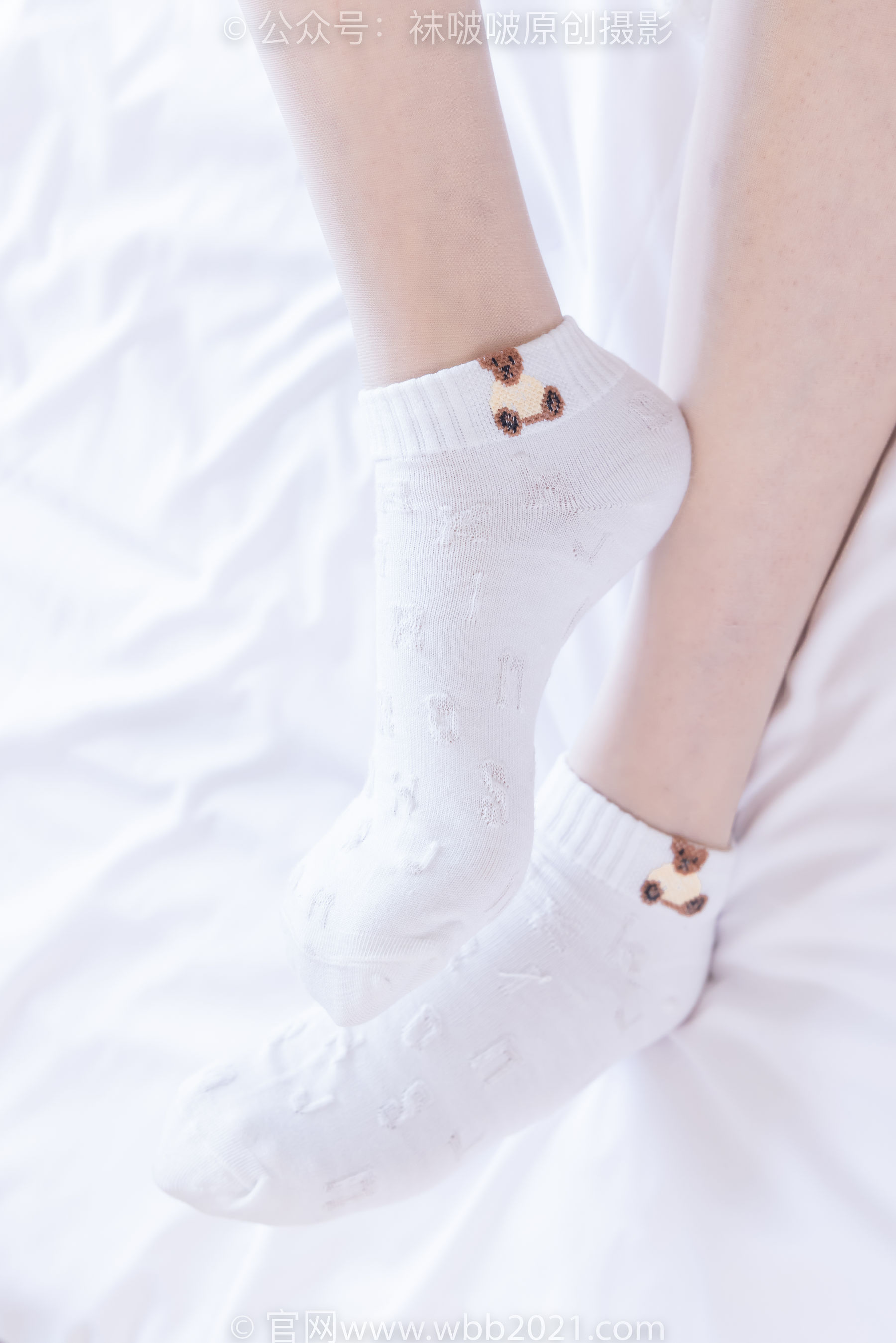 BoBoSocks袜啵啵 No.560 香菜 - 帆布鞋、短白棉袜、薄肉丝/(143P)