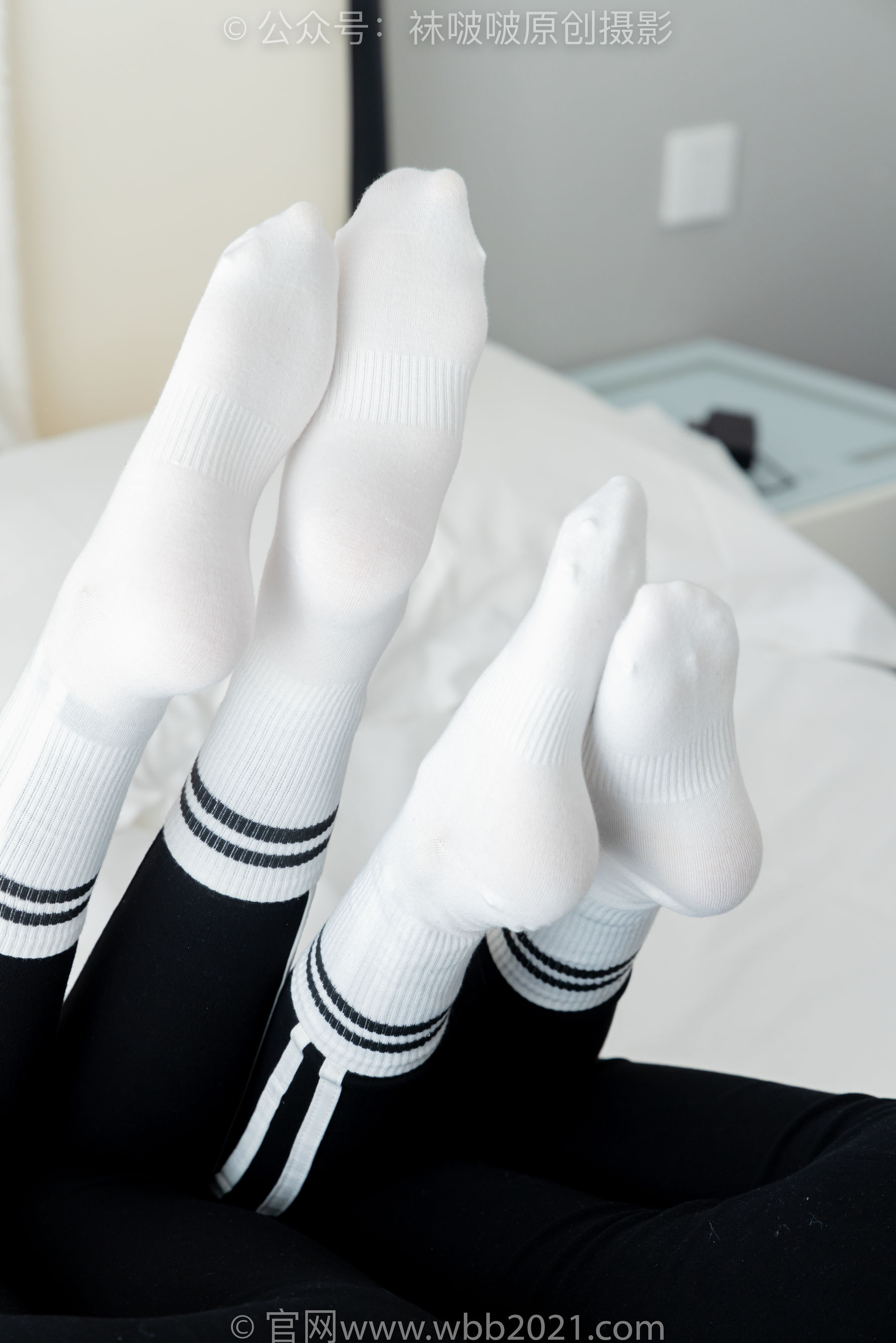 BoBoSocks袜啵啵 No.555 小甜豆&甜甜圈 - 板鞋、运动鞋、白棉袜、裸足/(154P)