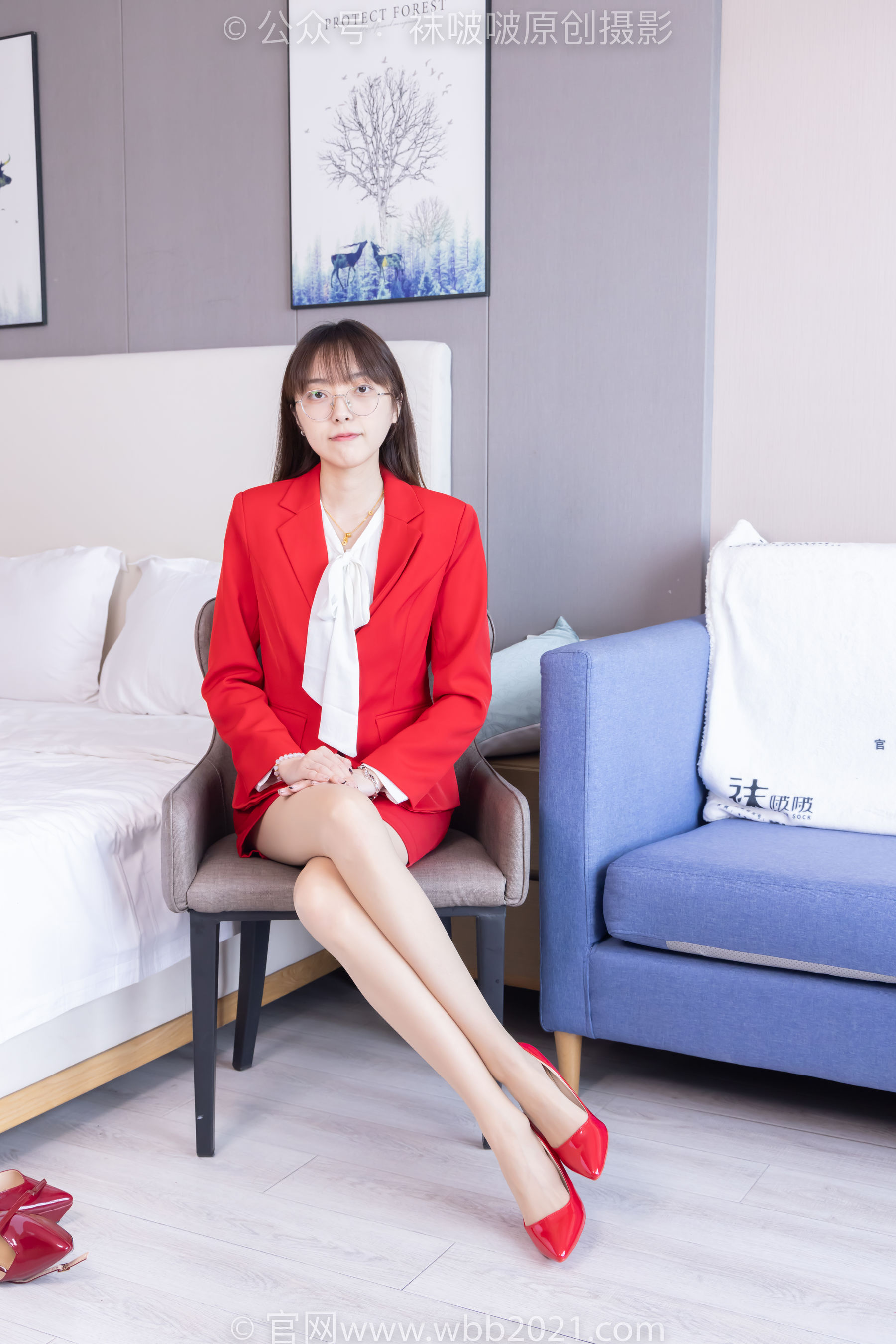 BoBoSocks袜啵啵 No.557 稚予 - 西服、两双高跟鞋、薄肉丝/(145P)