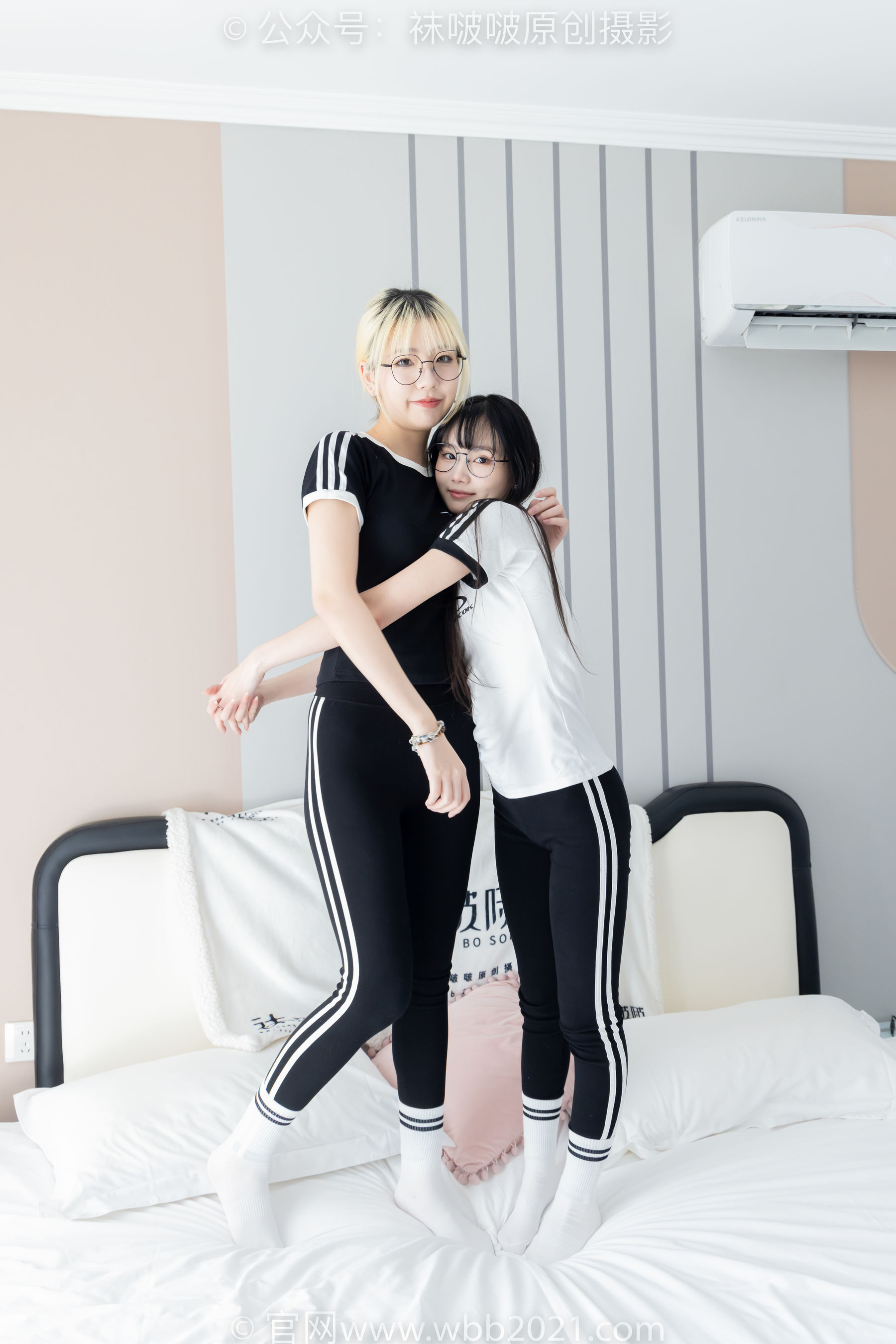 BoBoSocks袜啵啵 No.555 小甜豆&甜甜圈 - 板鞋、运动鞋、白棉袜、裸足/(154P)