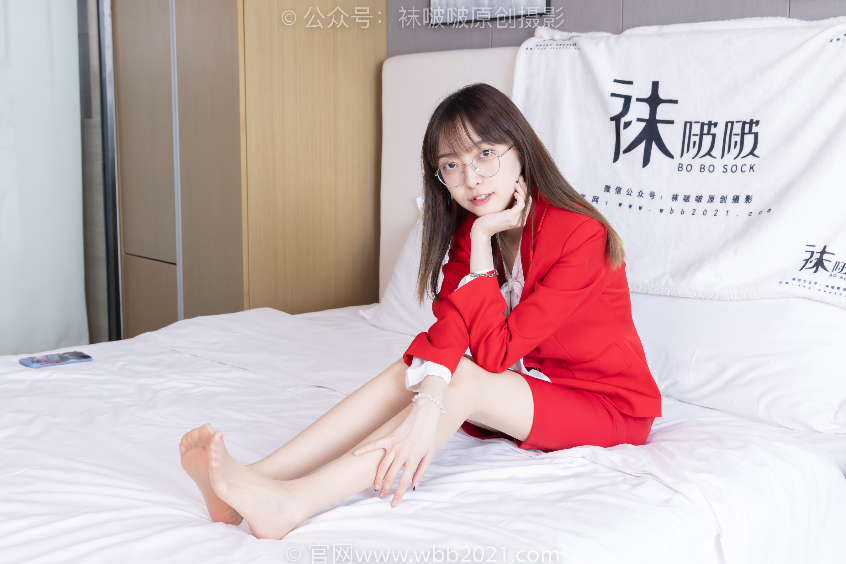 BoBoSocks袜啵啵 No.557 稚予 - 西服、两双高跟鞋、薄肉丝/(145P)