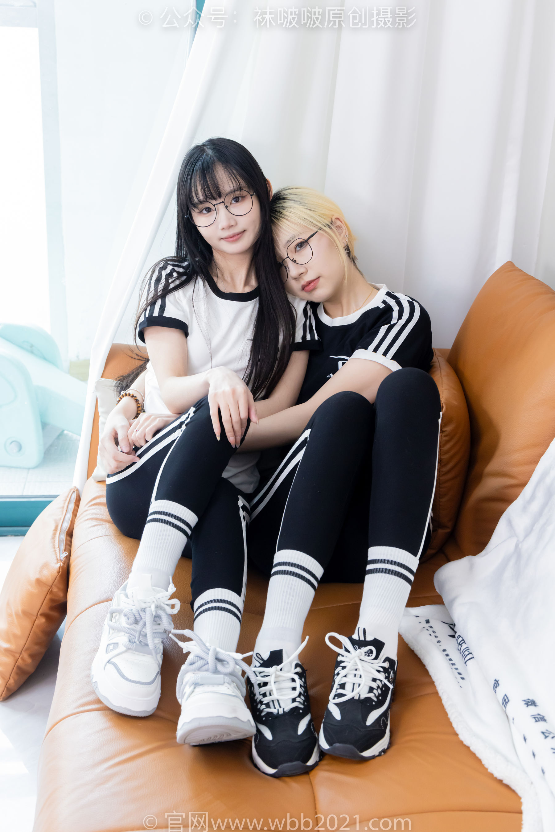 BoBoSocks袜啵啵 No.555 小甜豆&甜甜圈 - 板鞋、运动鞋、白棉袜、裸足/(154P)