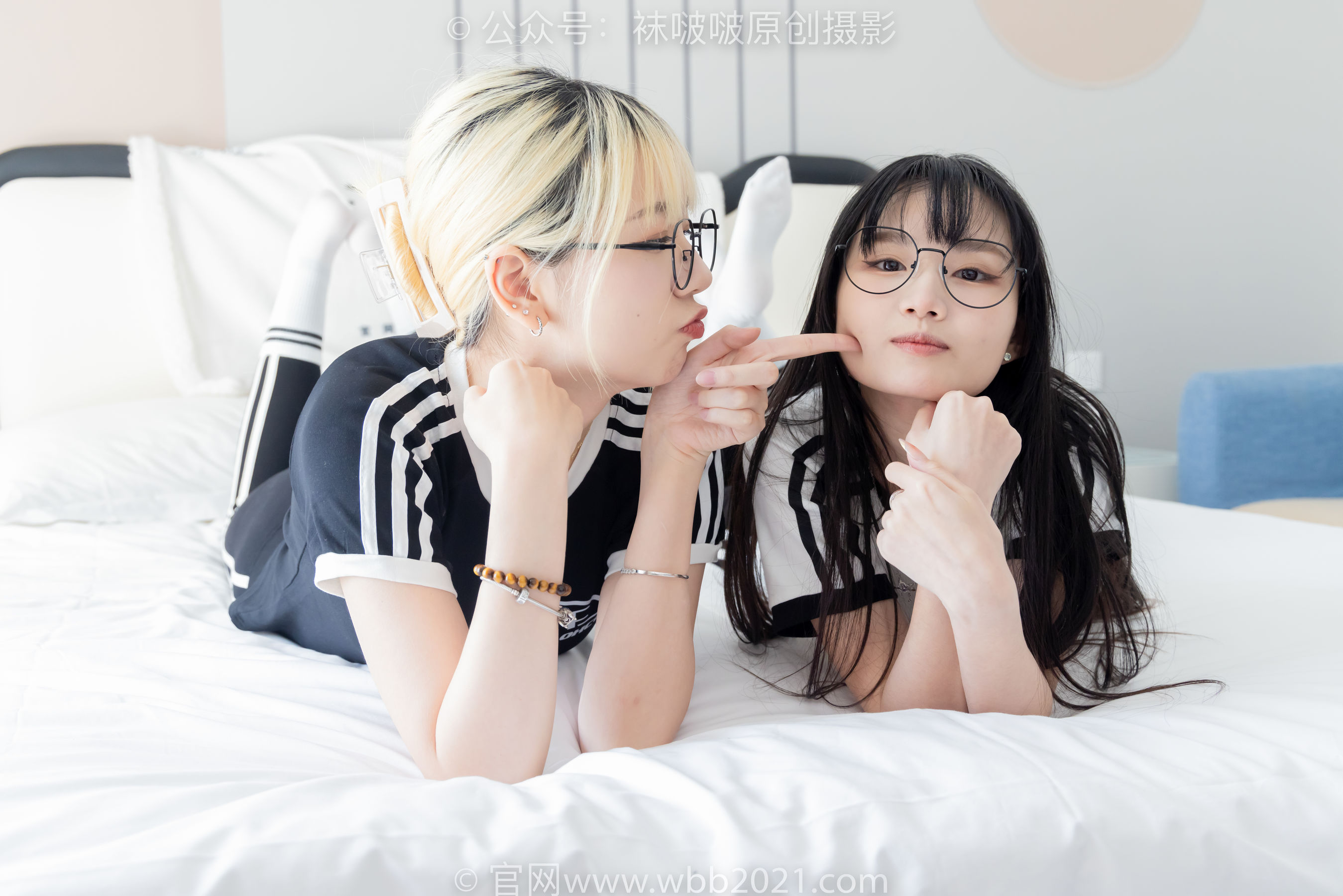 BoBoSocks袜啵啵 No.555 小甜豆&甜甜圈 - 板鞋、运动鞋、白棉袜、裸足/(154P)