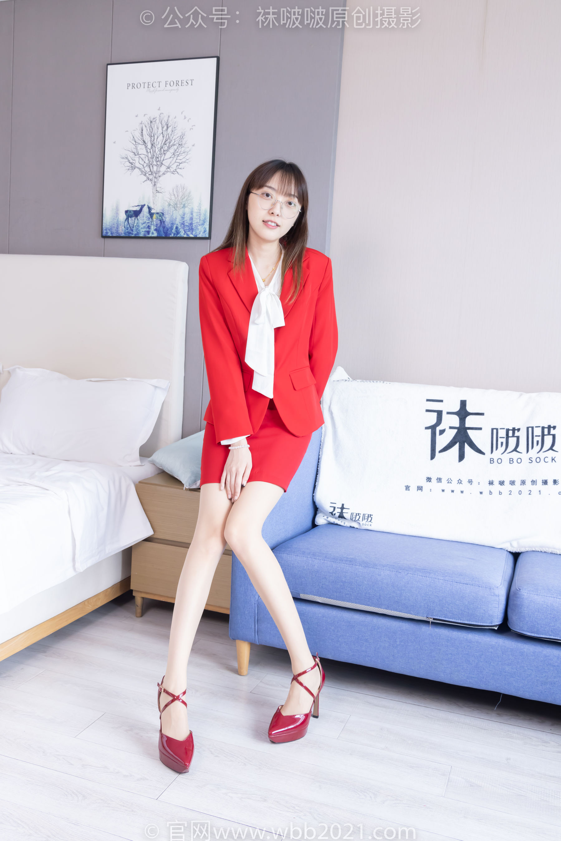 BoBoSocks袜啵啵 No.557 稚予 - 西服、两双高跟鞋、薄肉丝/(145P)