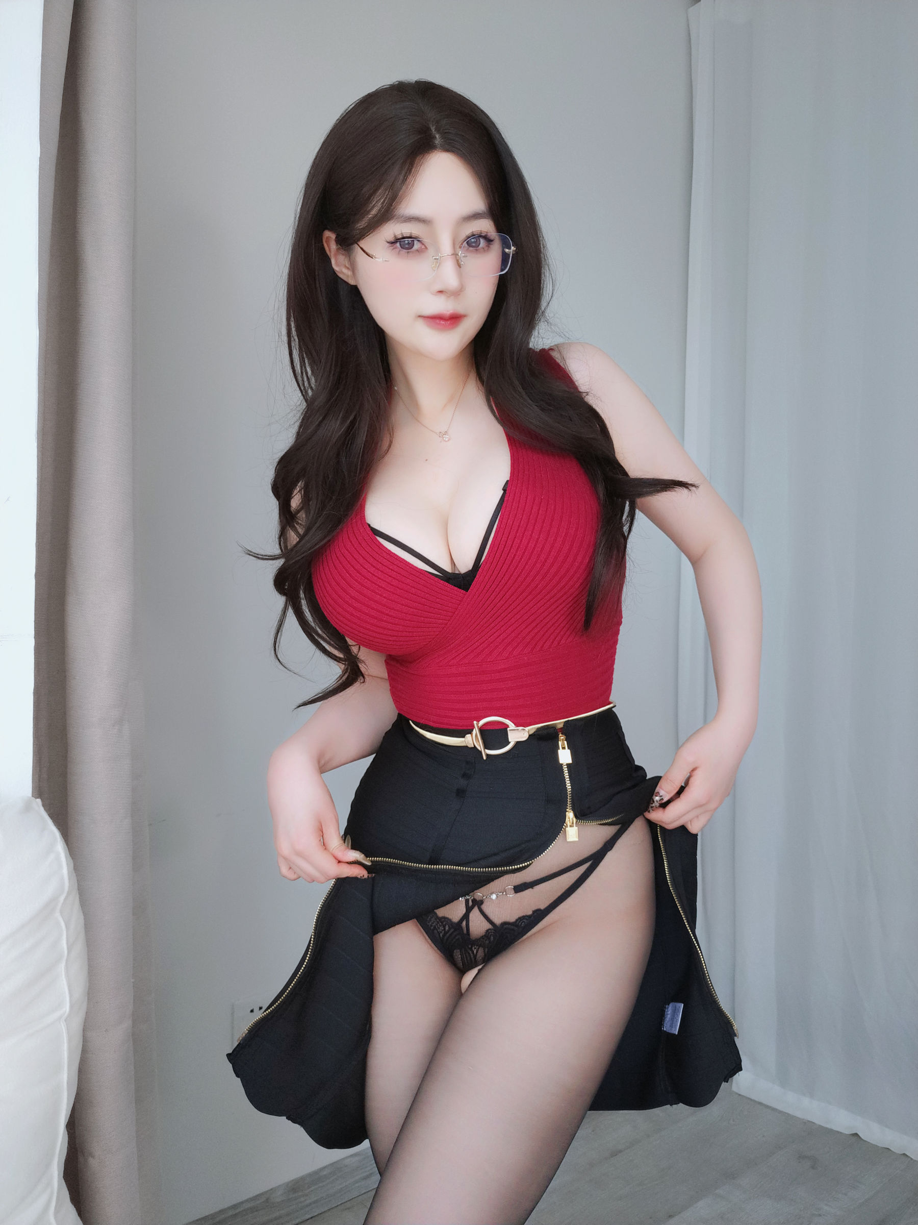 Coser小姐姐白银 [fantia] 2024年08月会员合集/(96P)